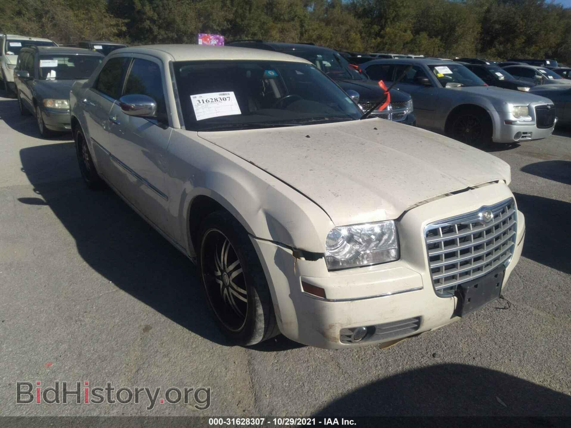 Photo 2C3CA5CV1AH185322 - CHRYSLER 300 2010