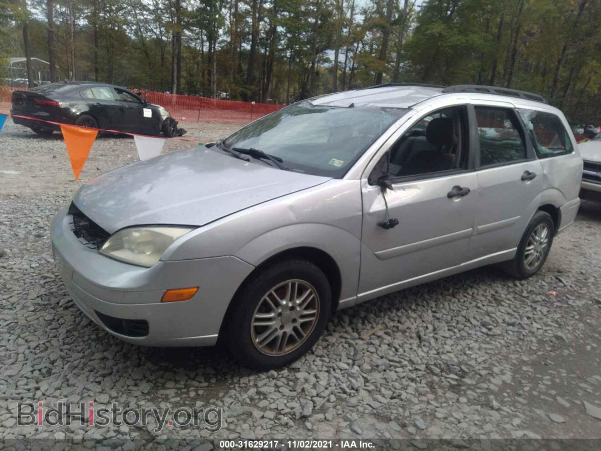 2006 FORD FOCUS - VIN: 1FAHP36N36W241128 - Фото 2