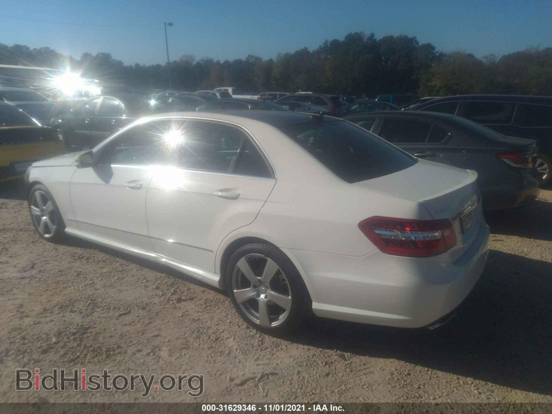 2011 MERCEDES-BENZ E-CLASS - VIN: WDDHF8HB2BA361660 - Фото 3