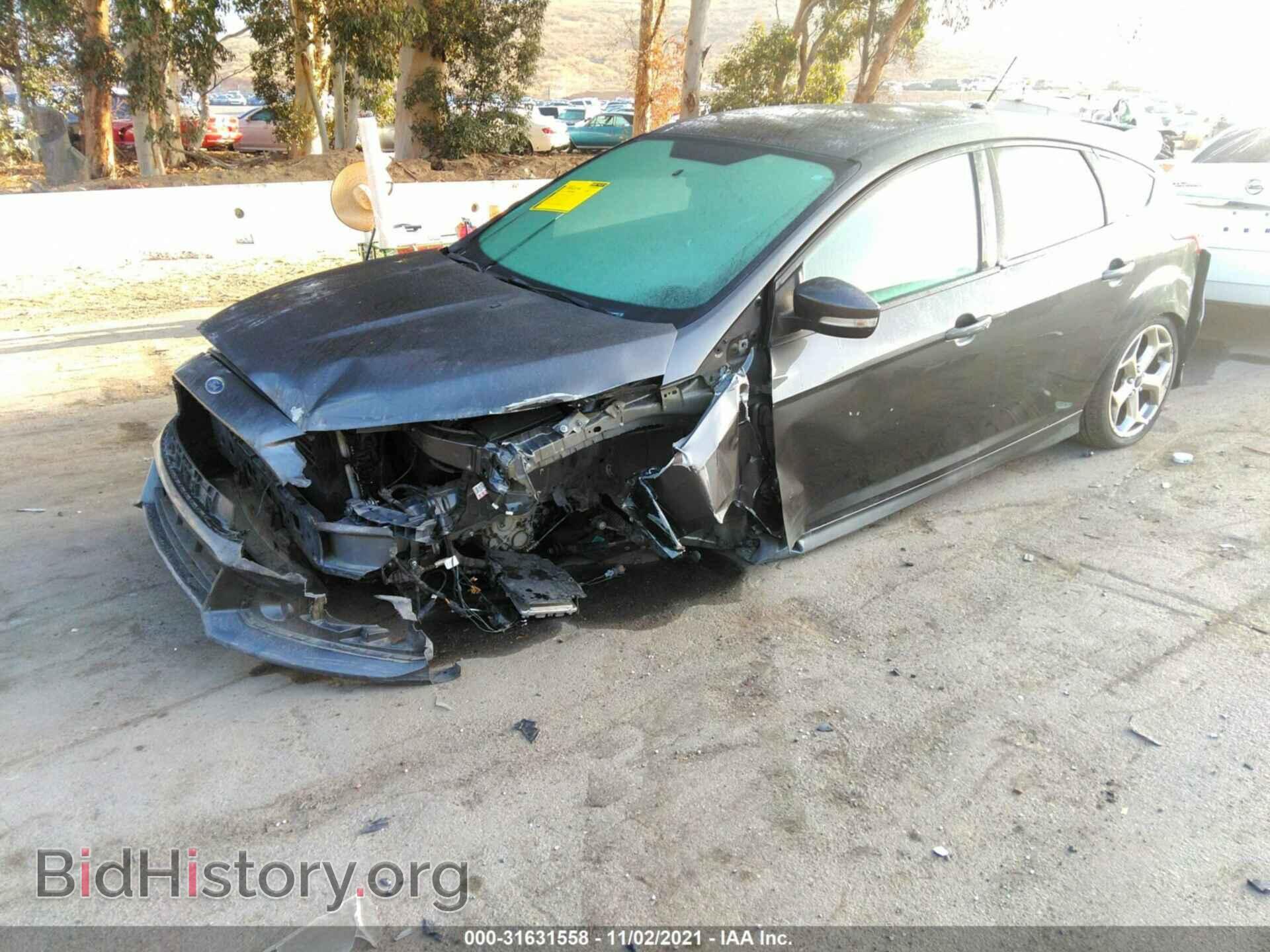 2016 FORD FOCUS - VIN: 1FADP3L97GL289367 - Photo 2