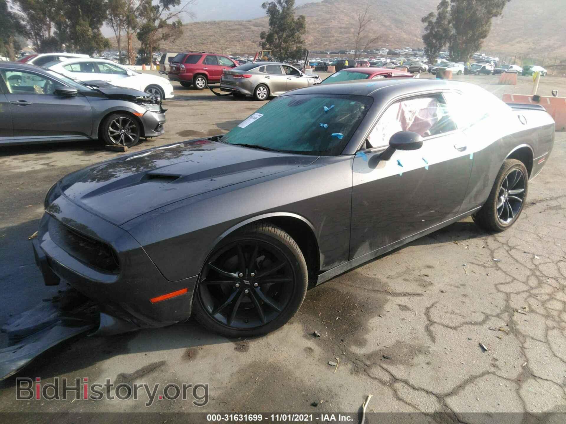 2018 DODGE CHALLENGER - VIN: 2C3CDZAG4JH288155 - Фото 2