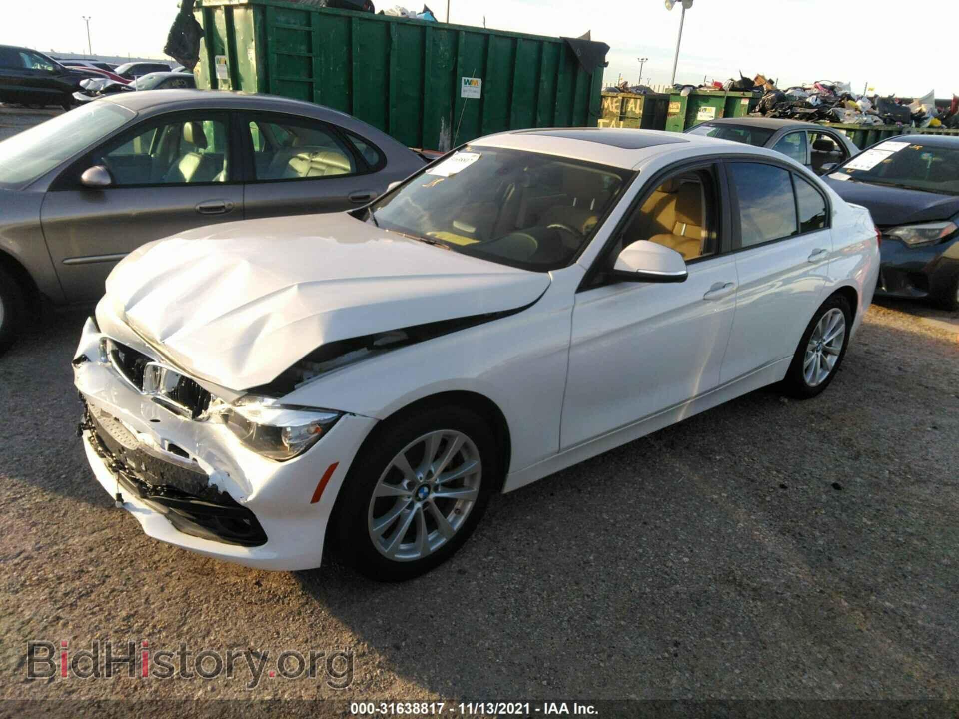 2016 BMW 3 SERIES - VIN: WBA8E1G57GNU11191 - Фото 2