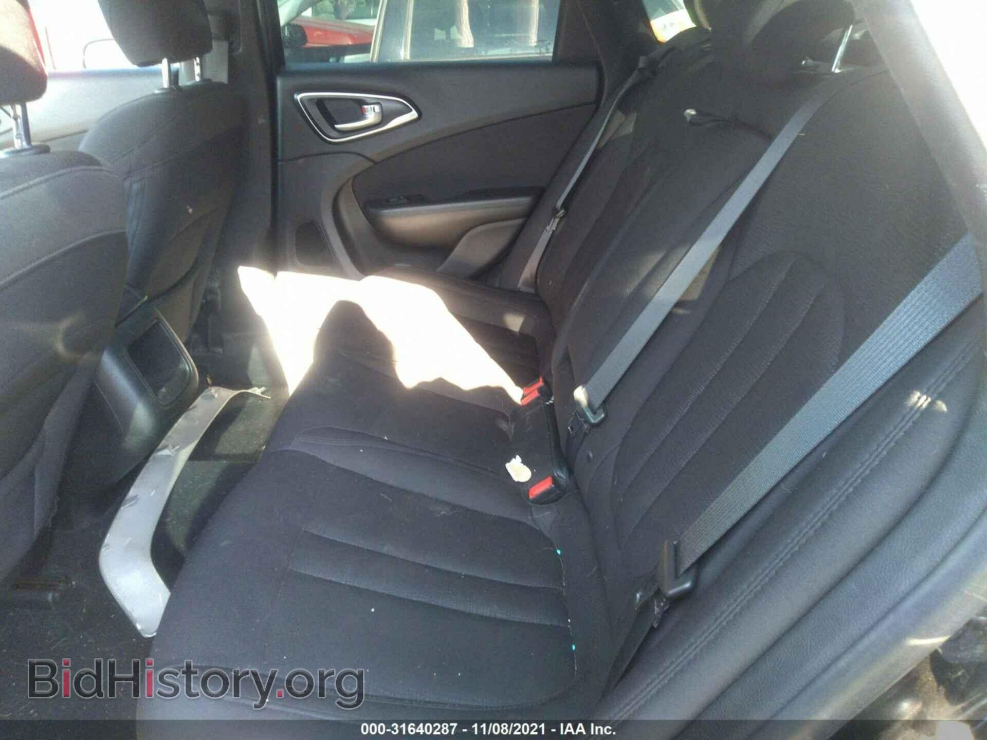 2015 CHRYSLER 200 - VIN: 1C3CCCFBXFN729119 - Фото 8