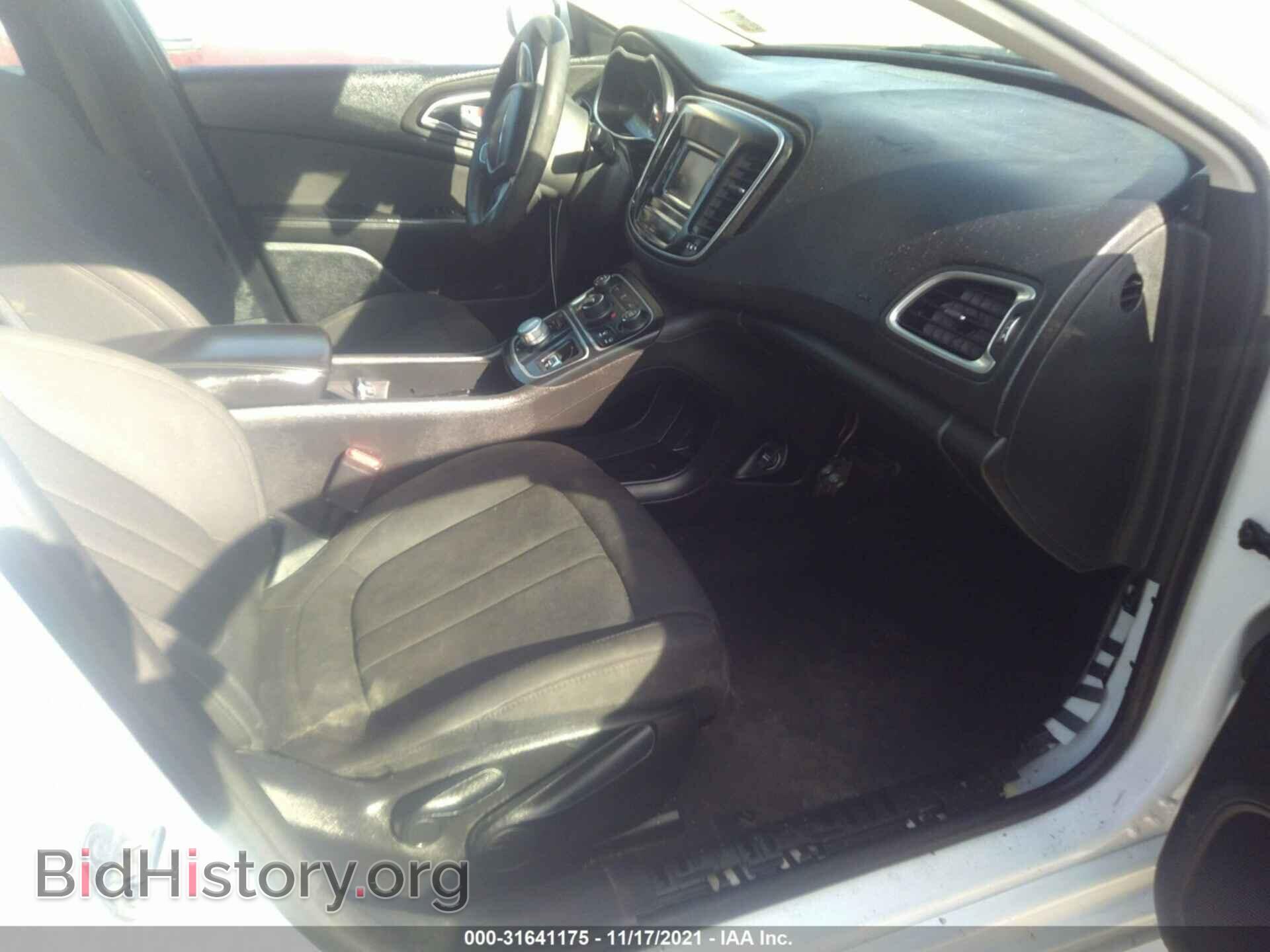 2017 CHRYSLER 200 - VIN: 1C3CCCFB9HN512261 - Фото 5