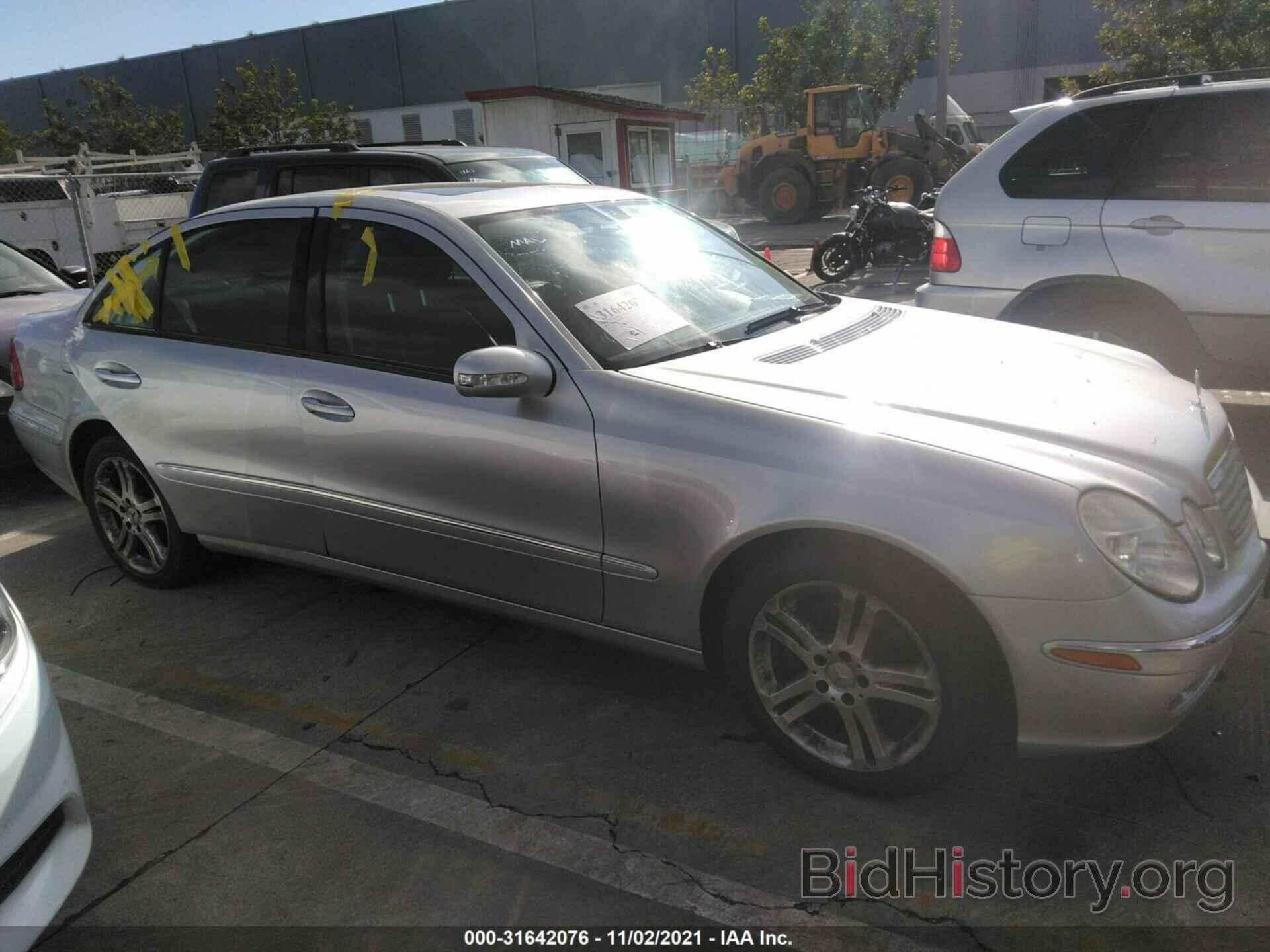 Photo WDBUF87J96X209832 - MERCEDES-BENZ E-CLASS 2006