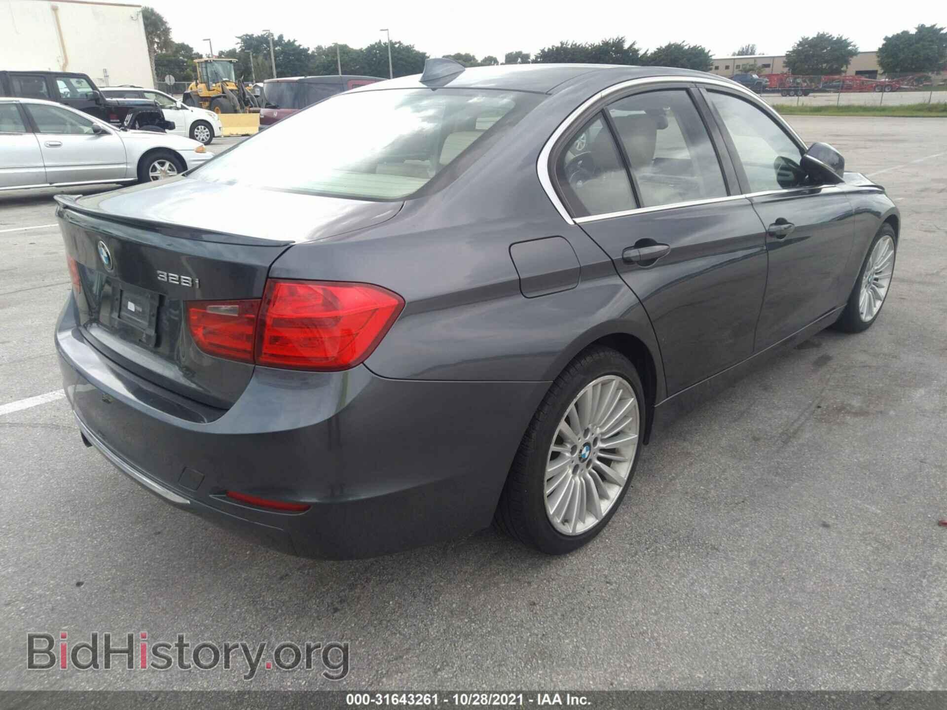 2012 BMW 3 SERIES - VIN: WBA3A5G5XCNP17065 - Photo 4