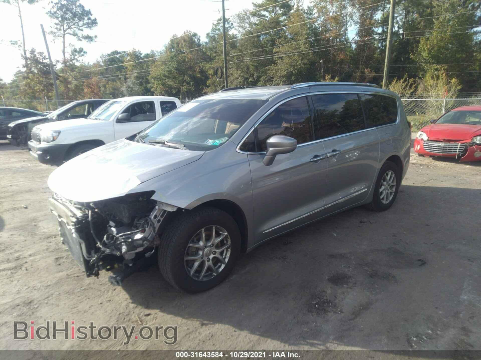 2020 CHRYSLER PACIFICA - VIN: 2C4RC1BG2LR182681 - Photo 2