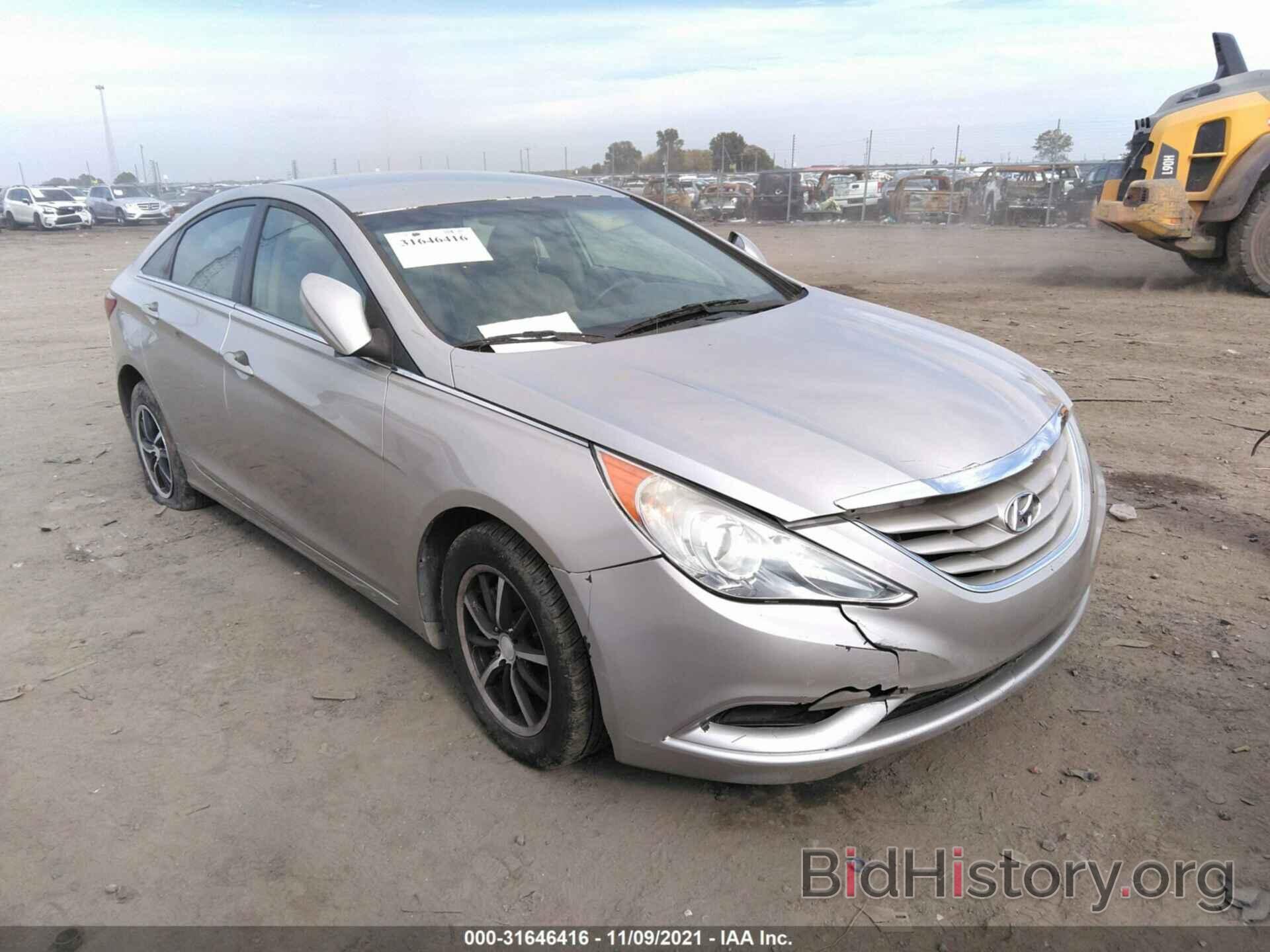 Photo 5NPEB4AC2BH131890 - HYUNDAI SONATA 2011