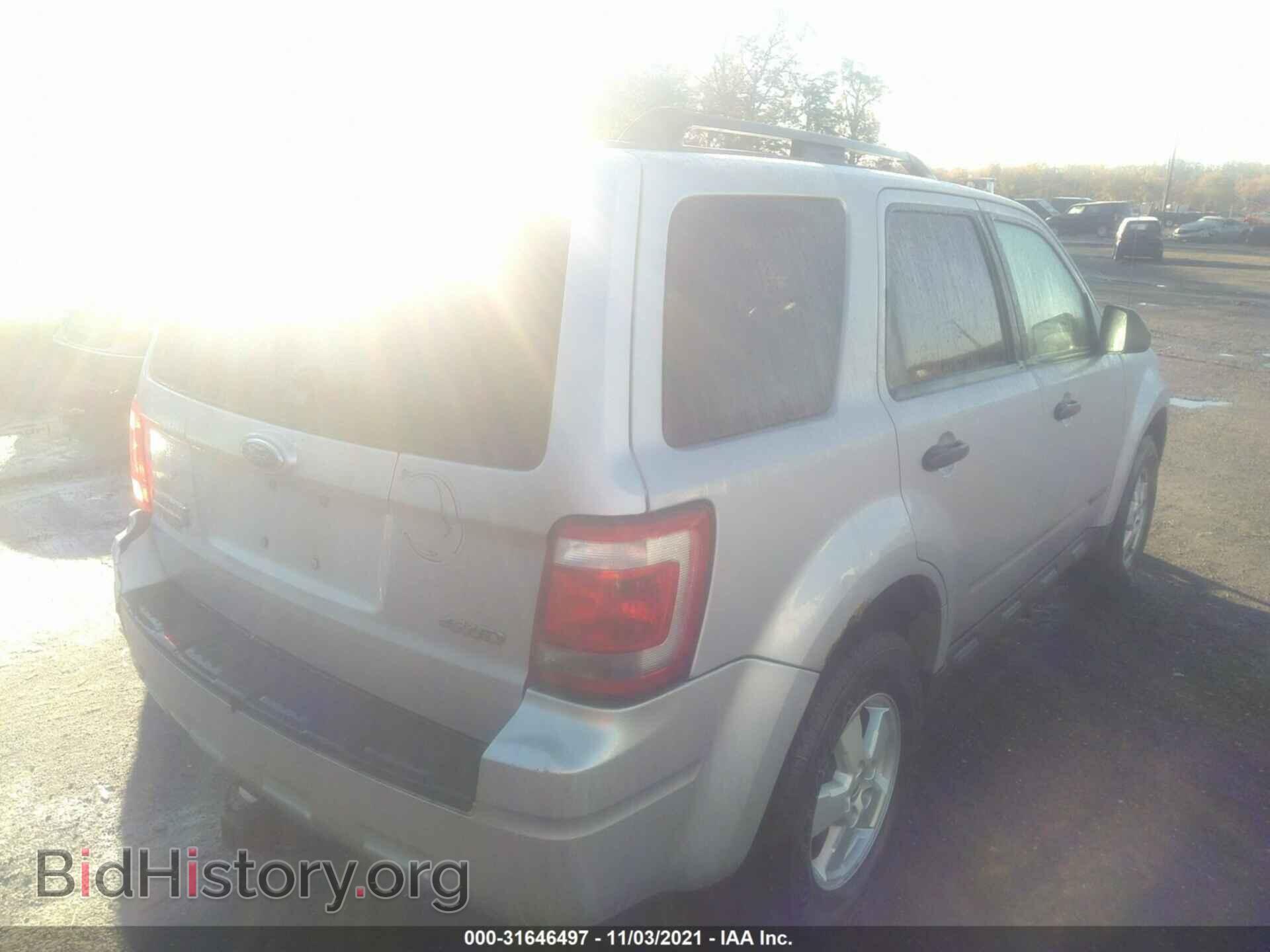 2008 FORD ESCAPE - VIN: 1FMCU93Z48KA66000 - Фото 4