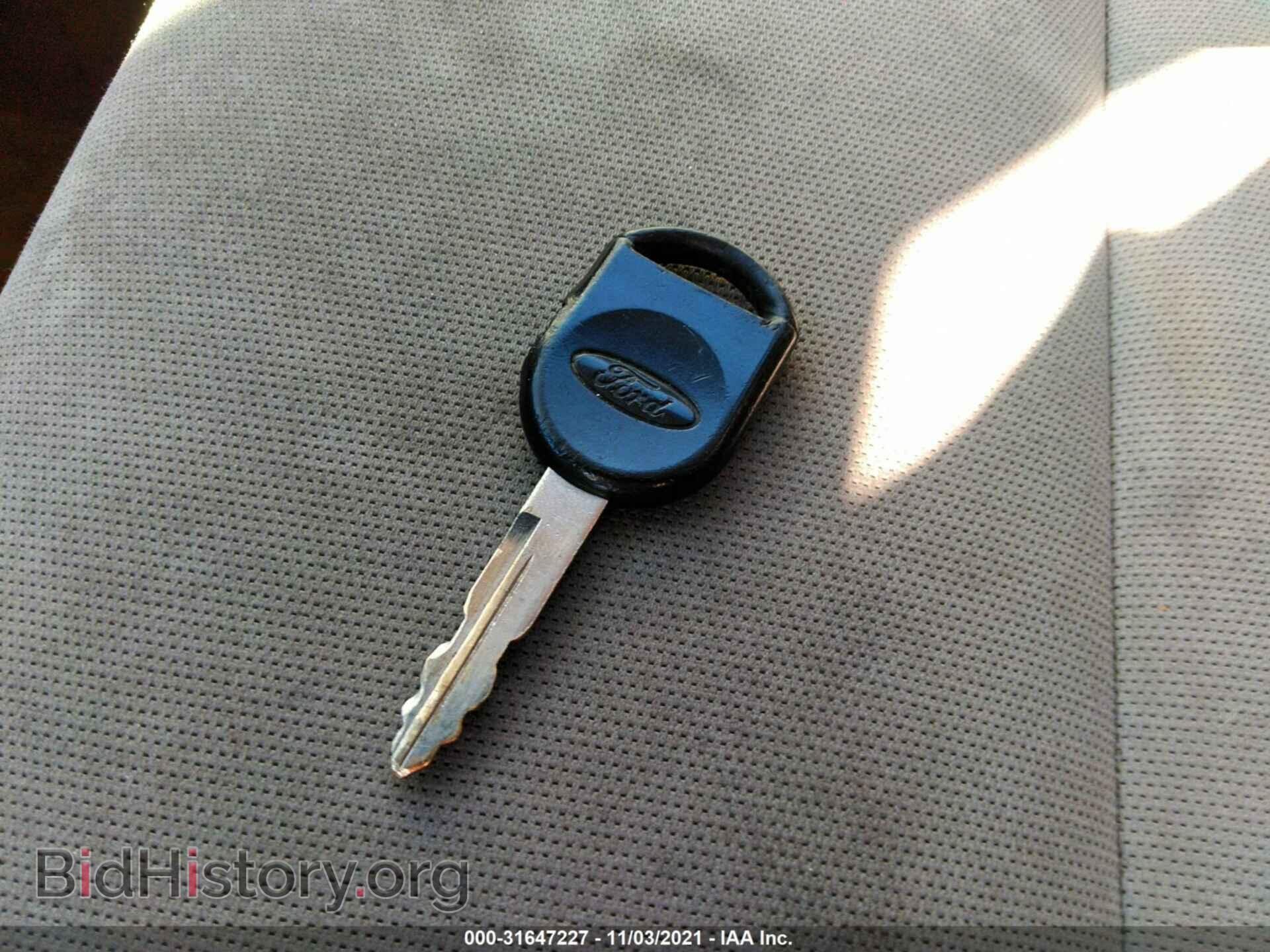 2009 FORD FOCUS - VIN: 1FAHP34N49W220473 - Фото 11