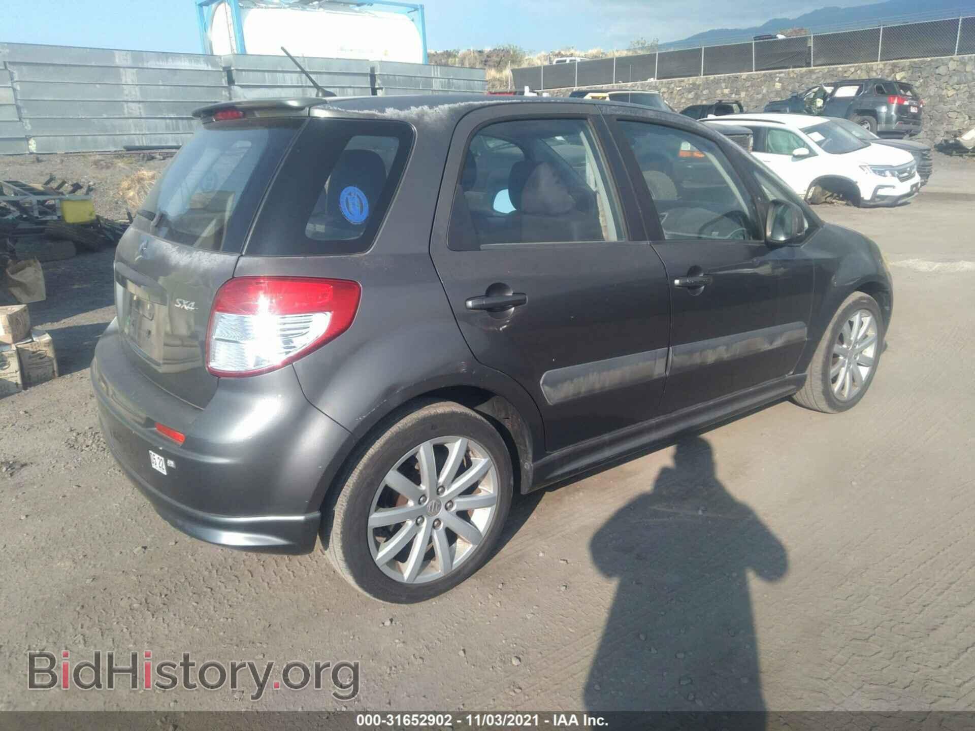 2011 SUZUKI SX4 - VIN: JS2YA5A51B6300918 - Фото 4