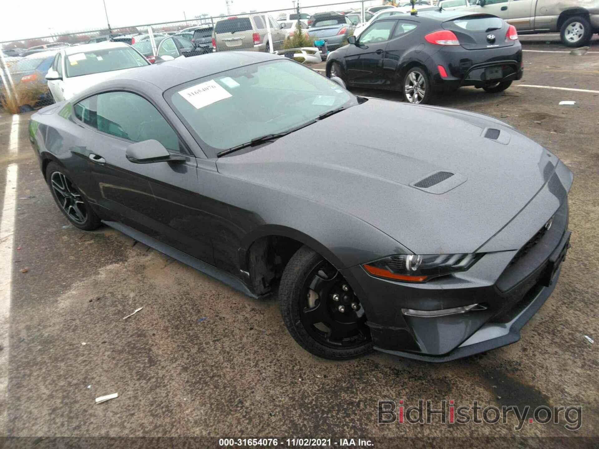 Photo 1FA6P8TH9L5138624 - FORD MUSTANG 2020