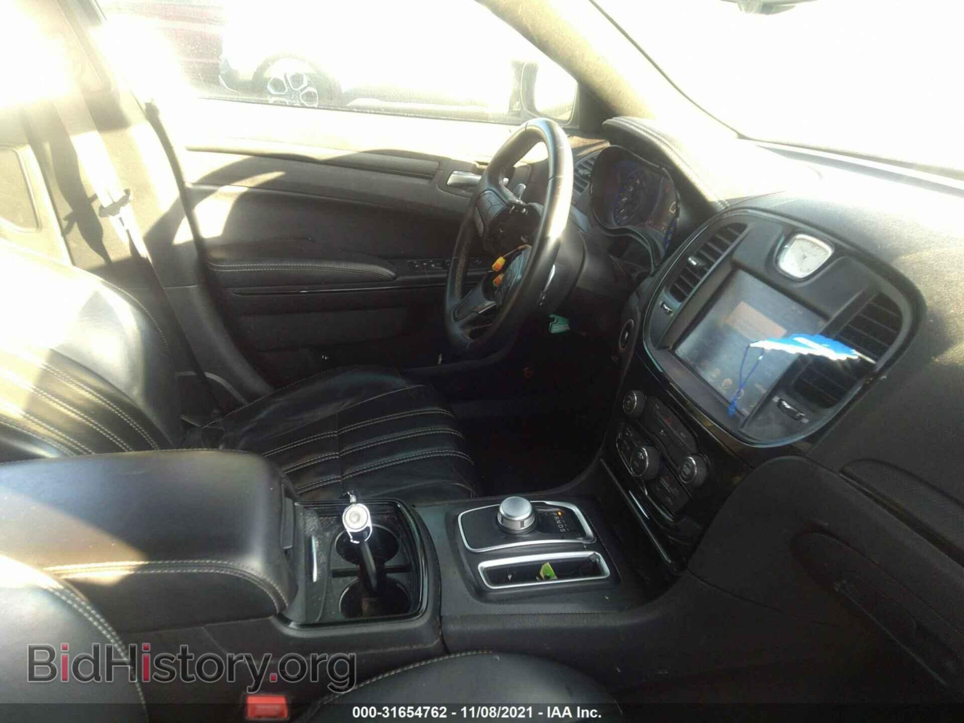 2016 CHRYSLER 300 - VIN: 2C3CCAGG3GH191419 - Фото 5