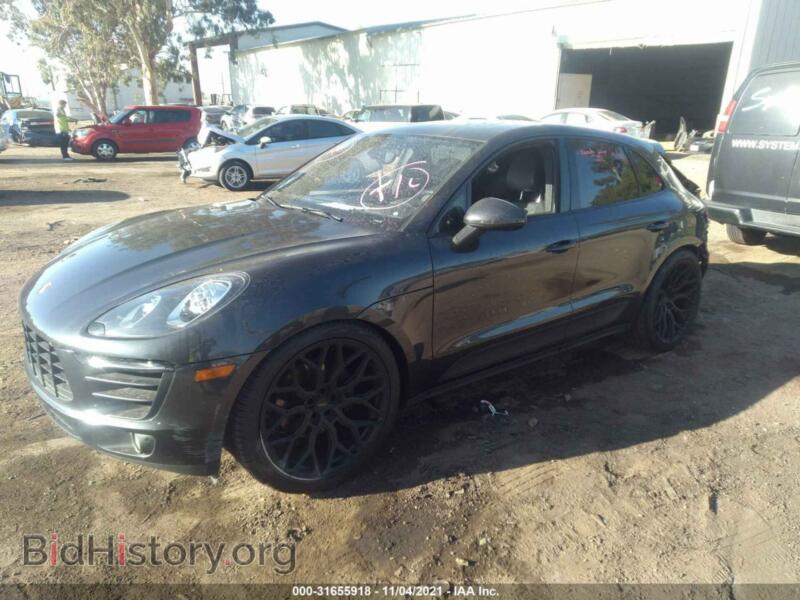 2017 Porsche MACAN (VIN WP1AA2A55HLB01969) — photo 2 of 11