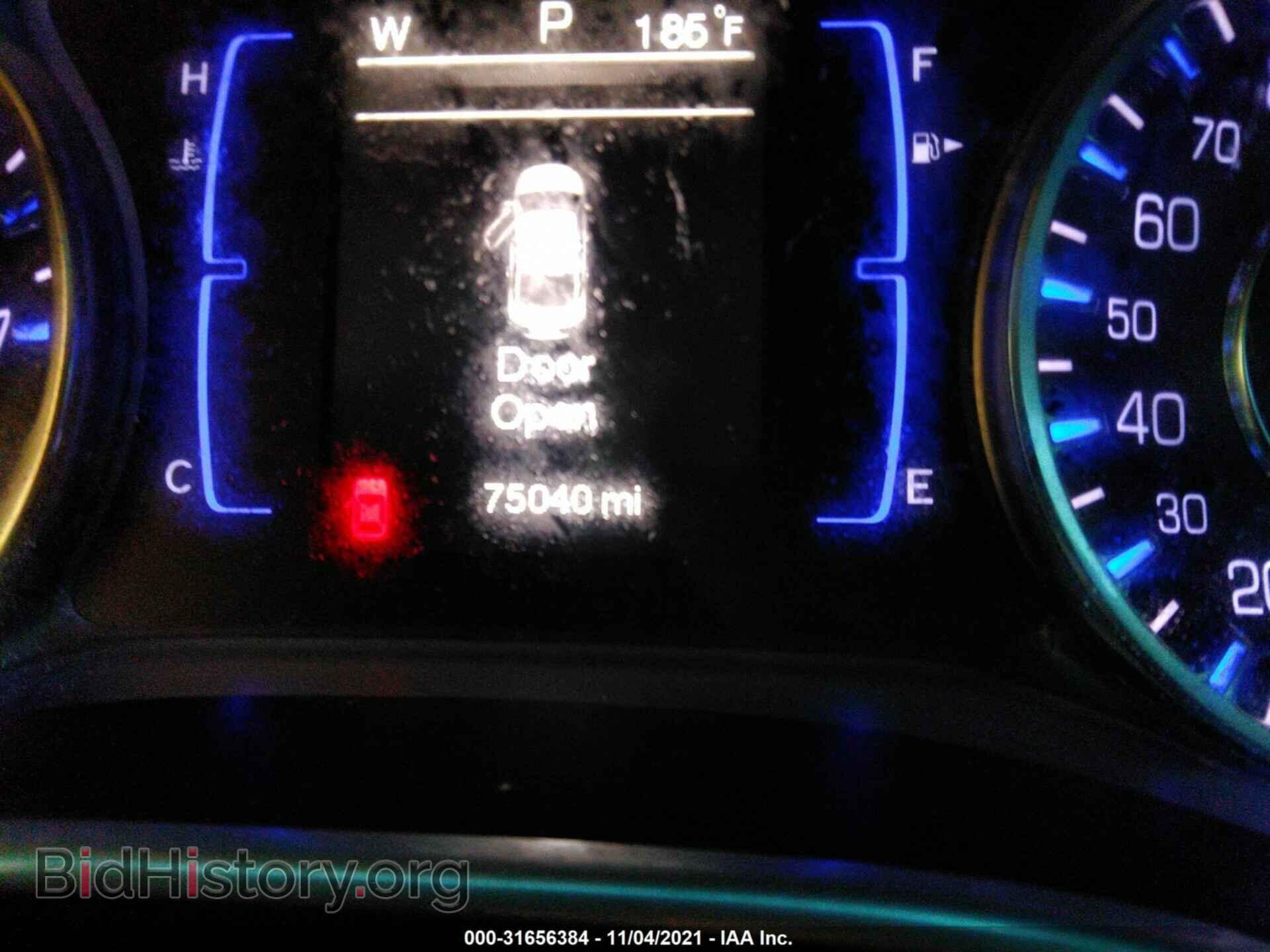 2015 CHRYSLER 200 - VIN: 1C3CCCAB1FN704553 - Фото 7