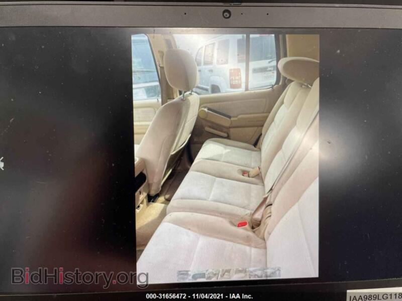2006 Ford EXPLORER (VIN 1FMEU63E06UA82734) — photo 9 of 10