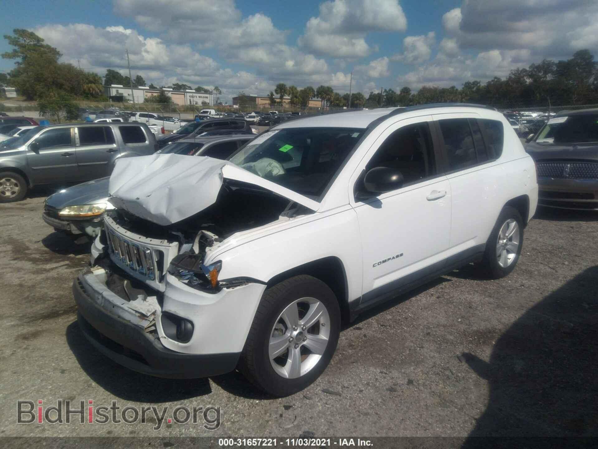 2011 JEEP COMPASS - VIN: 1J4NT1FB1BD246458 - Фото 2