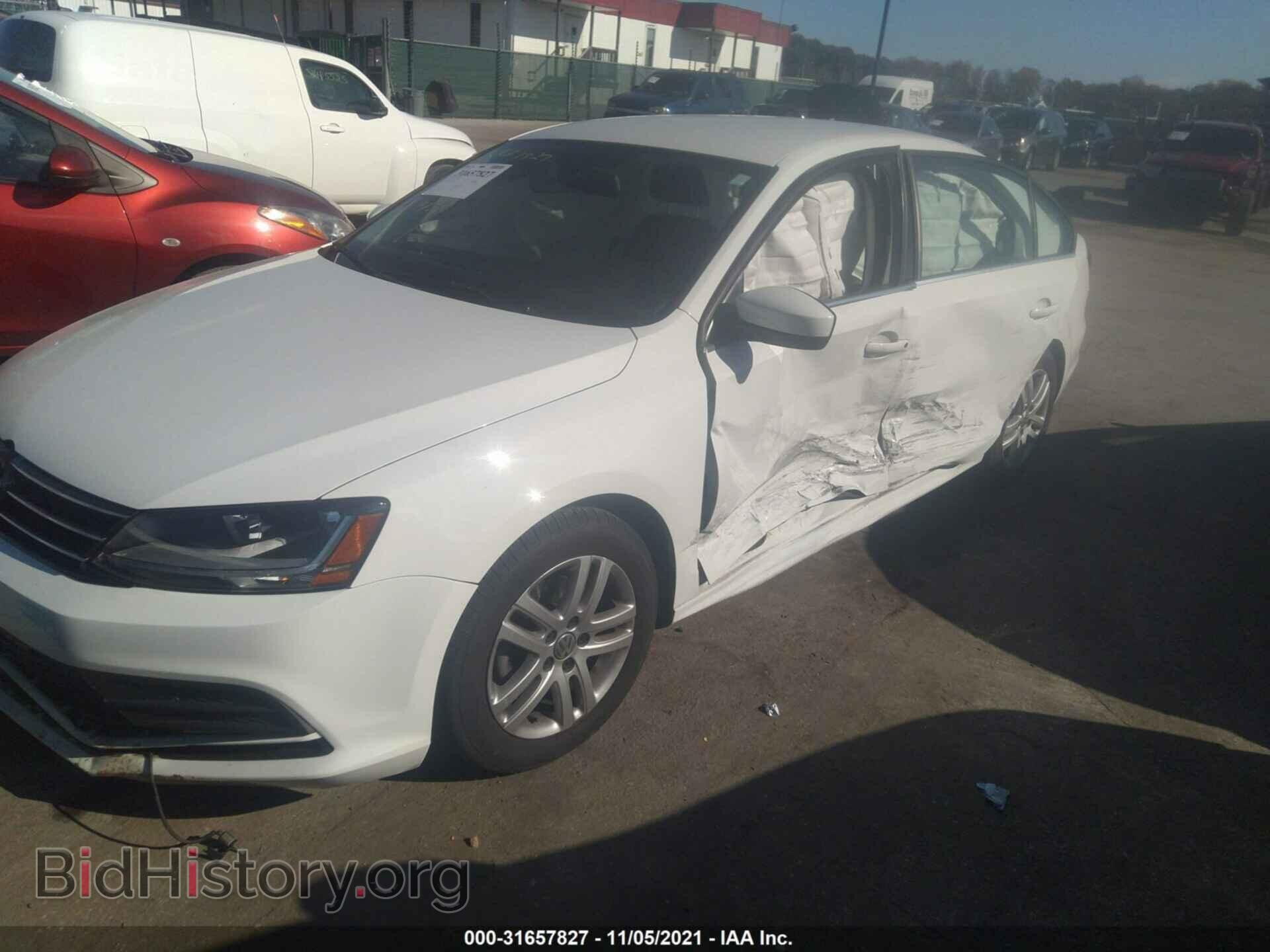 2017 VOLKSWAGEN JETTA - VIN: 3VW2B7AJ4HM306286 - Фото 2