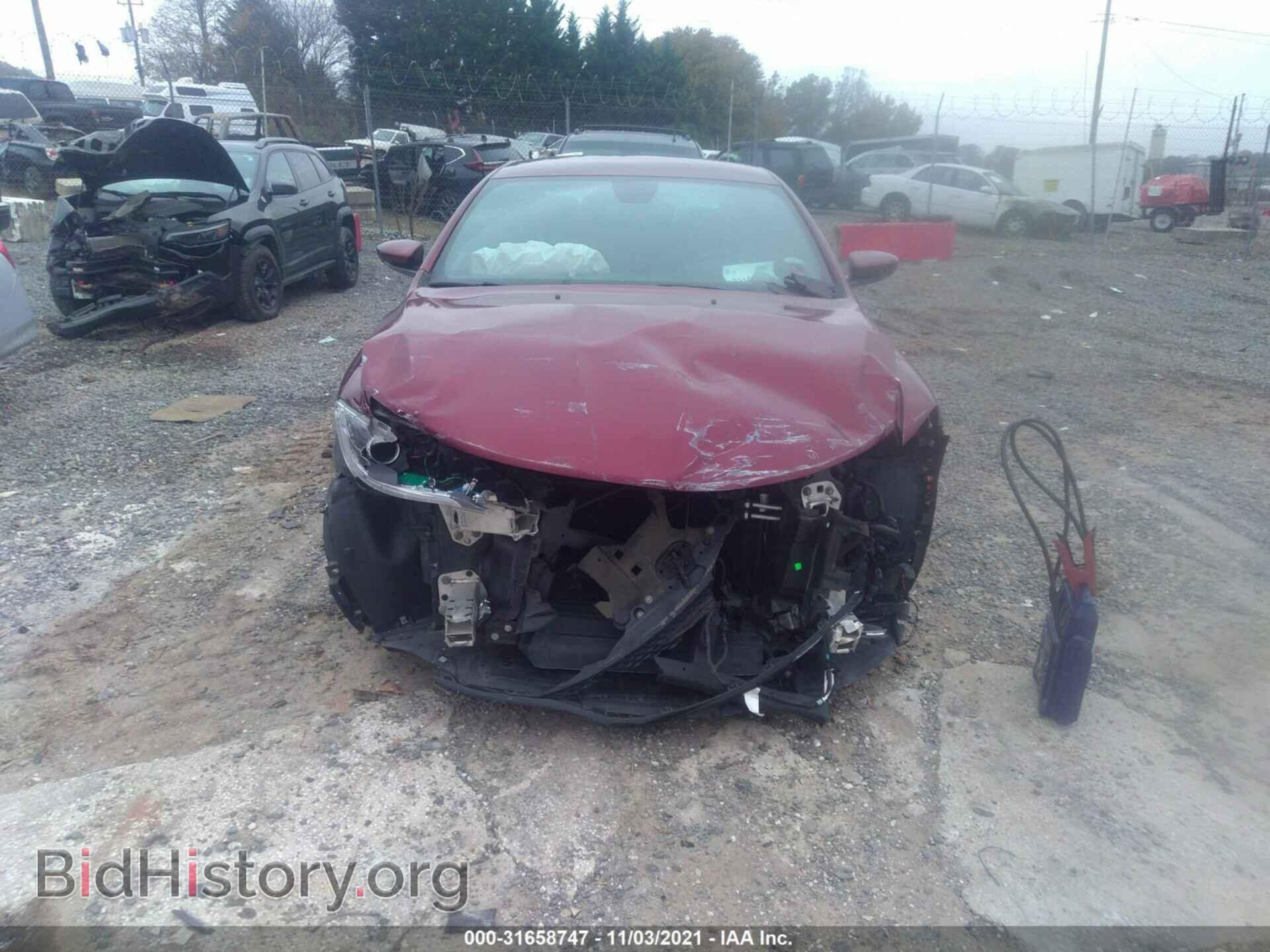 2015 CHRYSLER 200 - VIN: 1C3CCCBBXFN745522 - Фото 6
