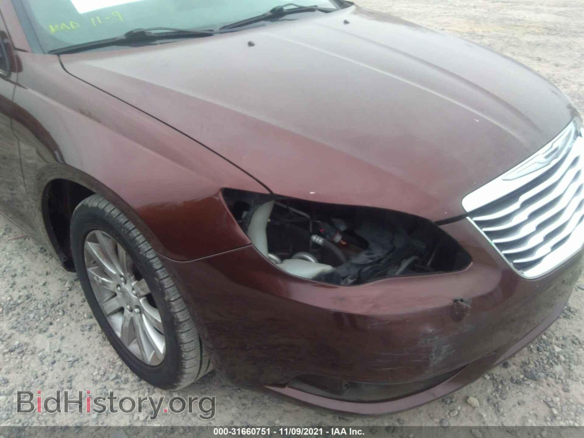 2012 CHRYSLER 200 - VIN: 1C3CCBBG8CN297105 - Фото 6
