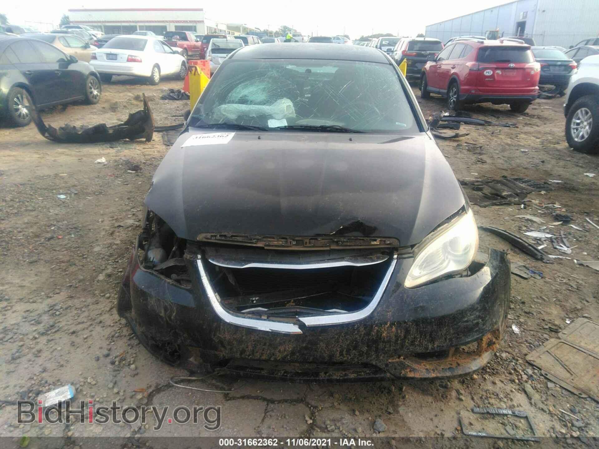 2012 CHRYSLER 200 - VIN: 1C3CCBAB2CN208635 - Фото 6