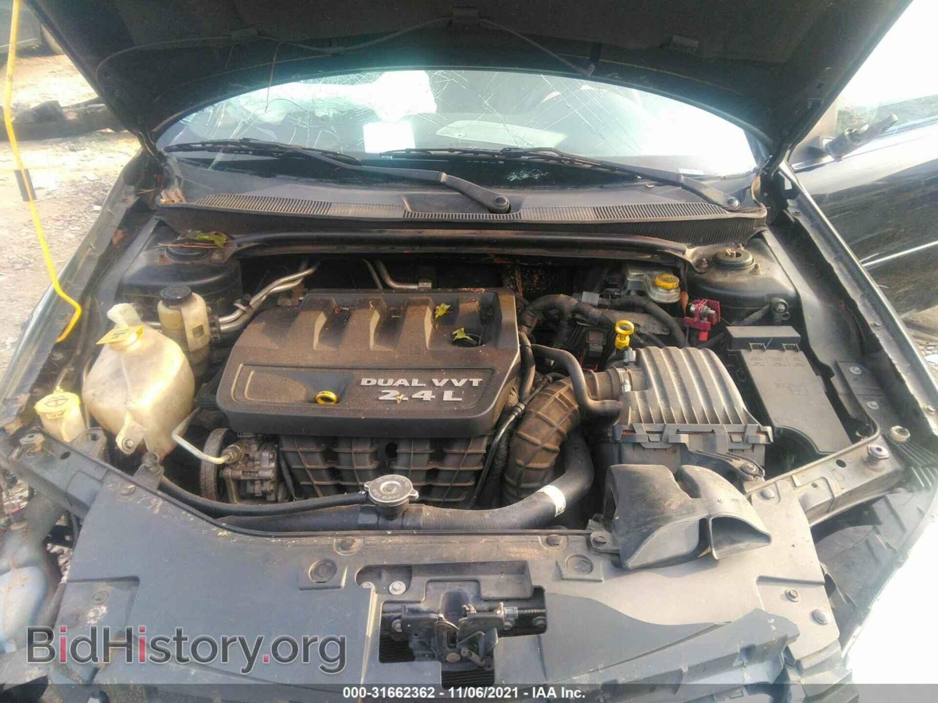 2012 CHRYSLER 200 - VIN: 1C3CCBAB2CN208635 - Фото 10