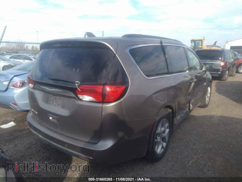 2018 Chrysler PACIFICA (VIN 2C4RC1FG6JR103178) — фото 4 из 11