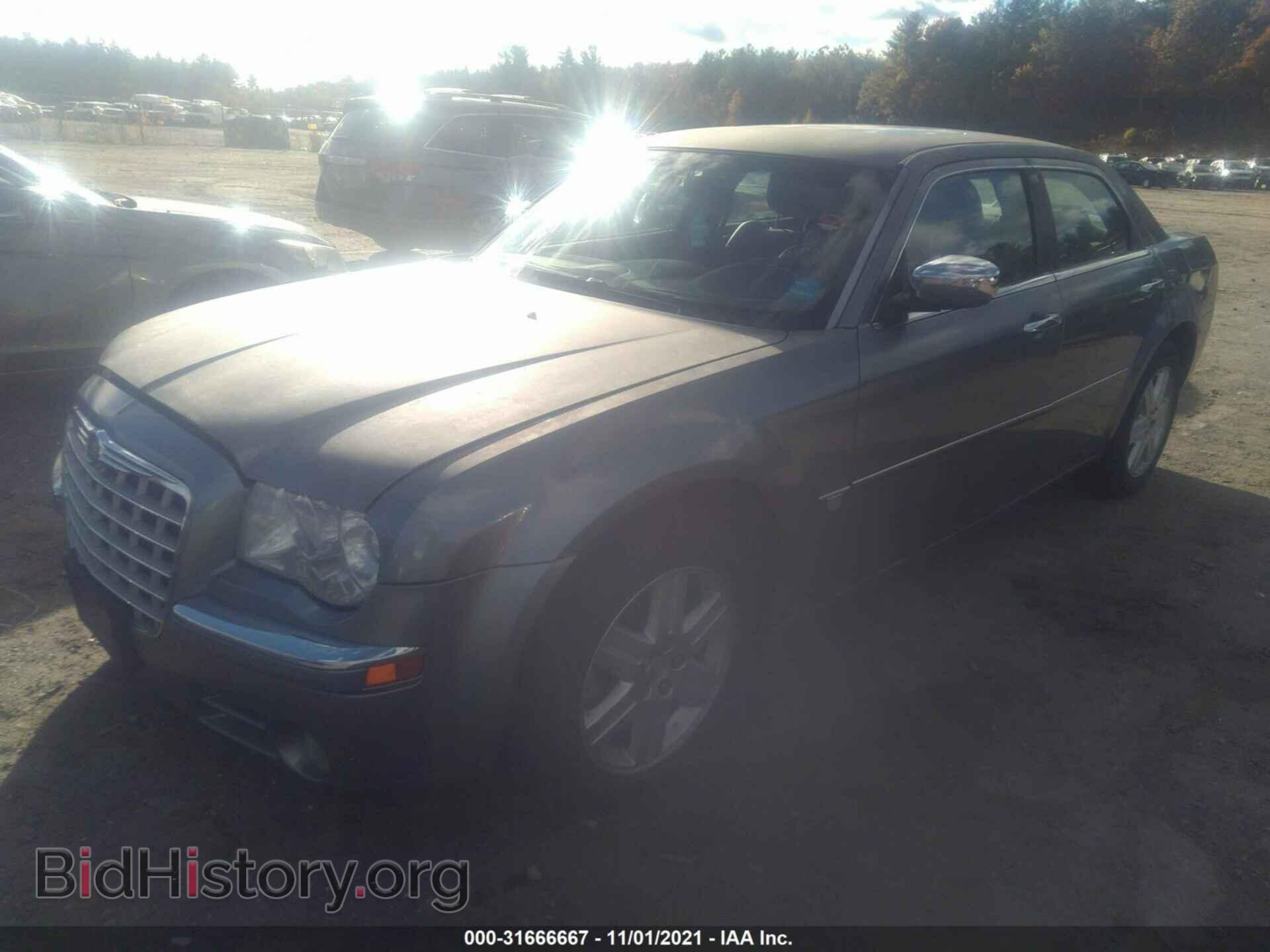 2006 CHRYSLER 300 - VIN: 2C3LK63H96H149236 - Фото 2