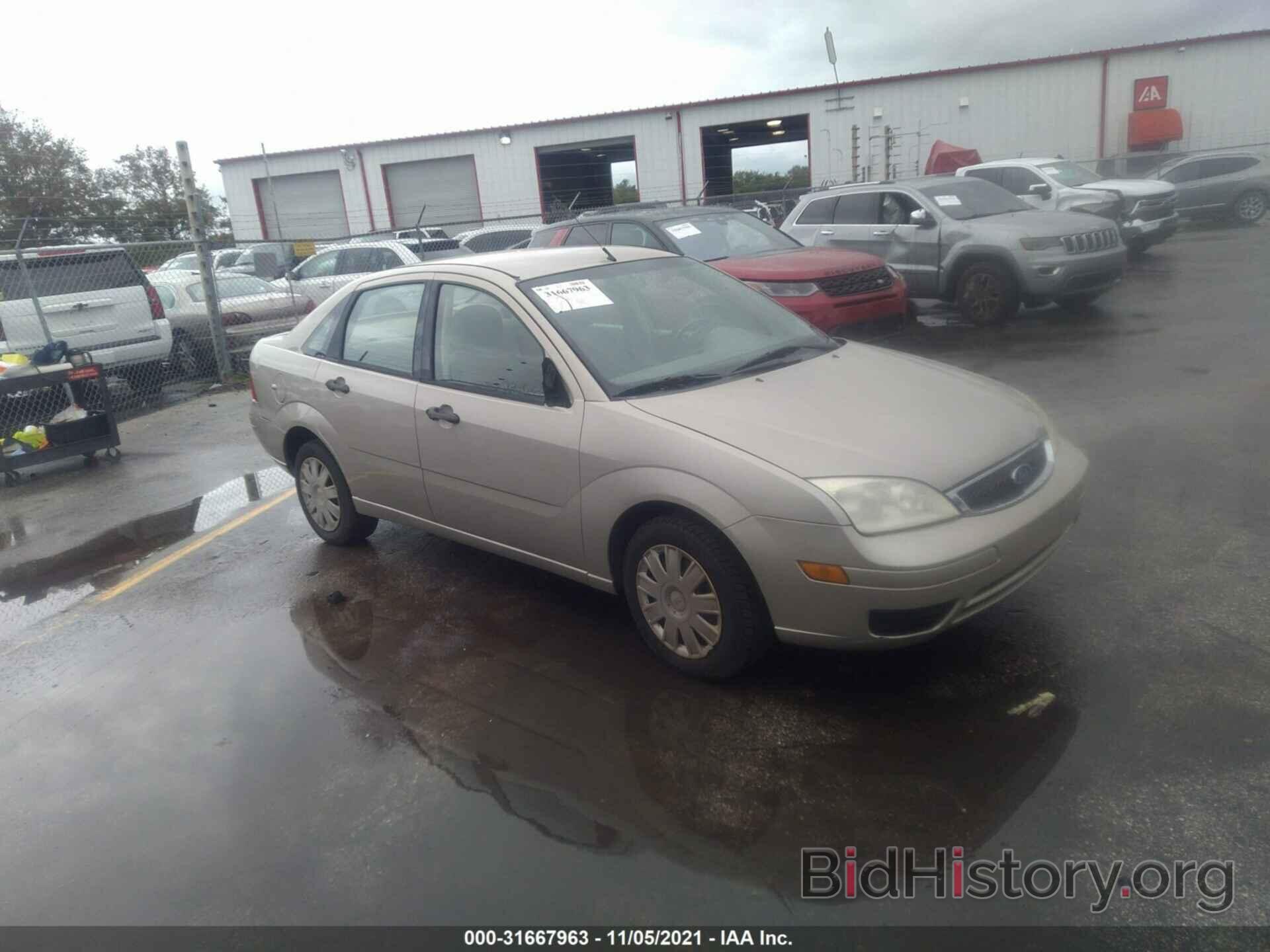 Photo 1FAFP34N56W197904 - FORD FOCUS 2006