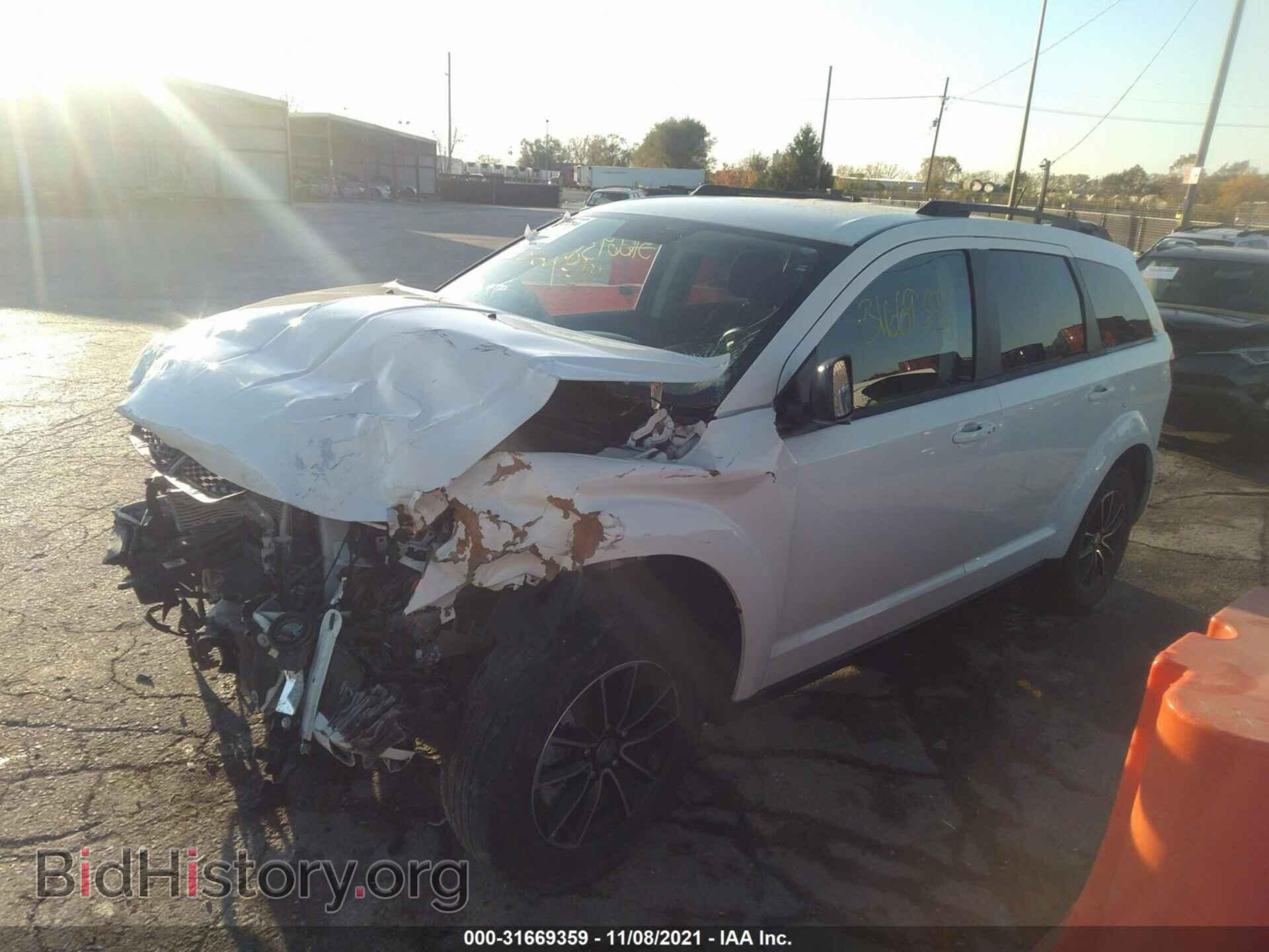 2017 DODGE JOURNEY - VIN: 3C4PDCAB3HT702008 - Фото 2