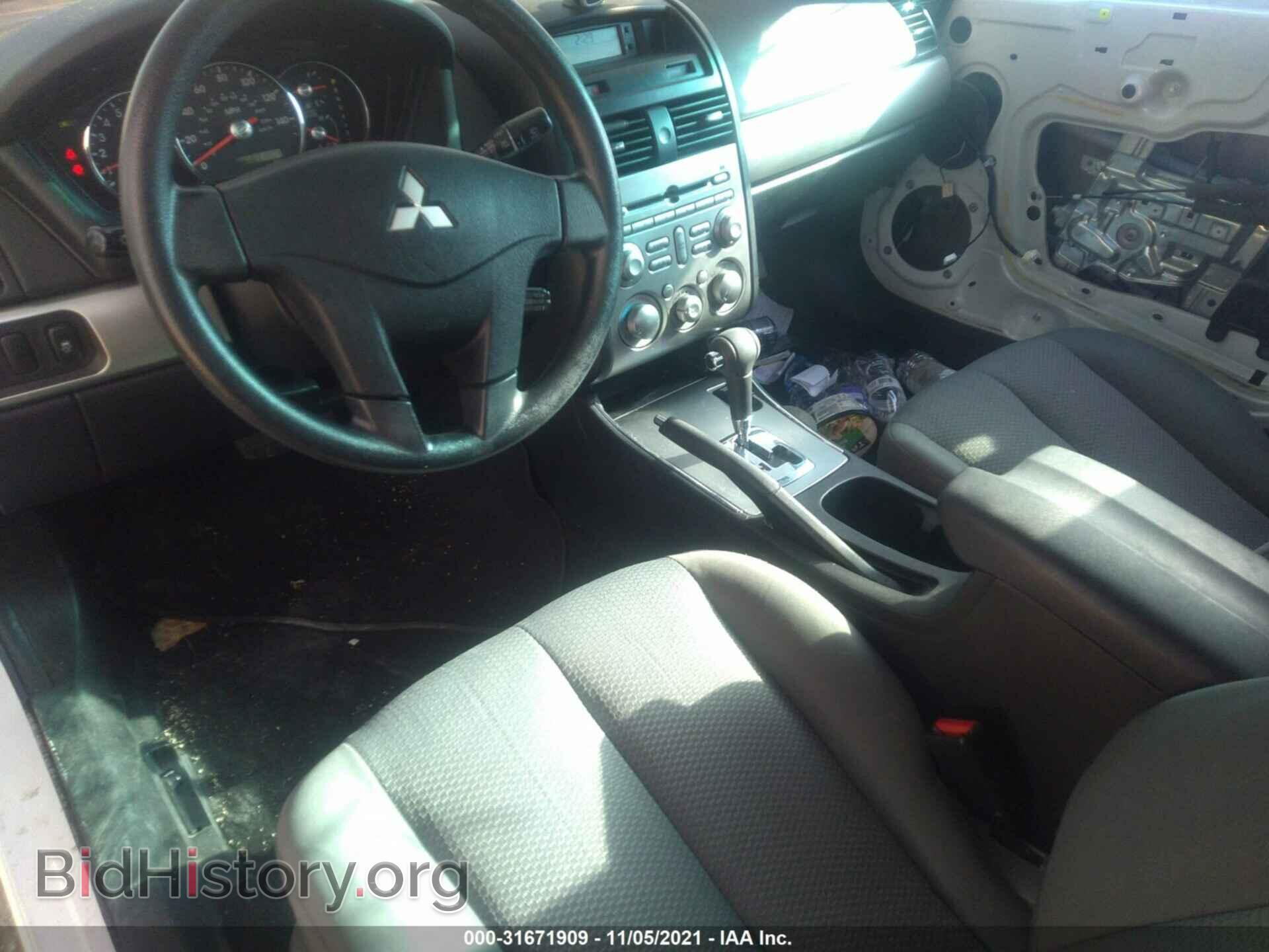 2011 MITSUBISHI GALANT - VIN: 4A32B2FF5BE024517 - Фото 5