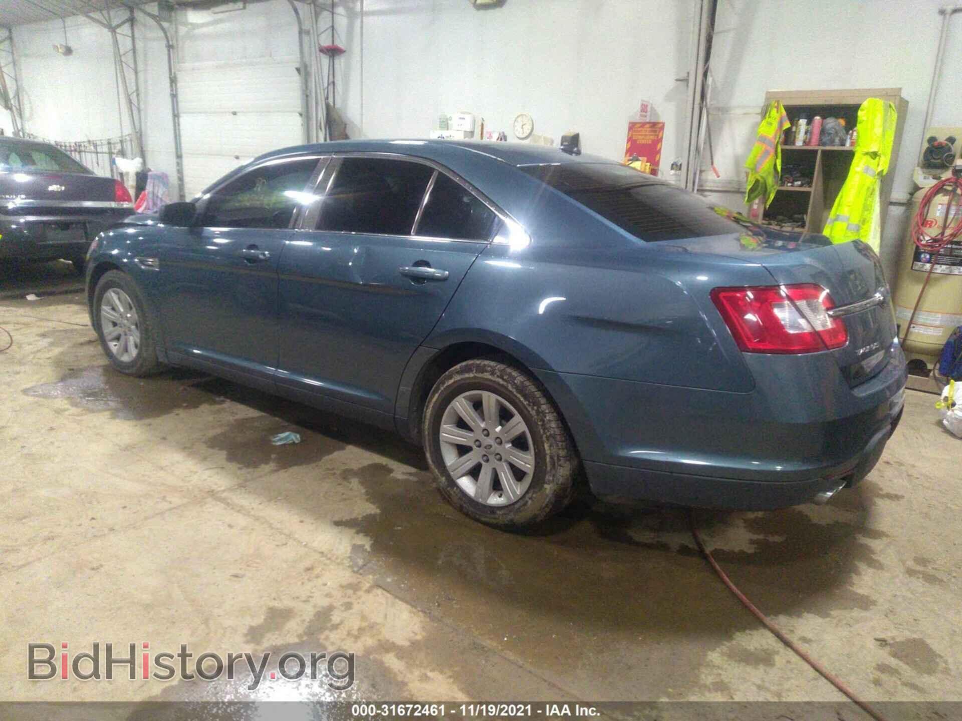 2010 FORD TAURUS - VIN: 1FAHP2DW7AG170945 - Фото 3