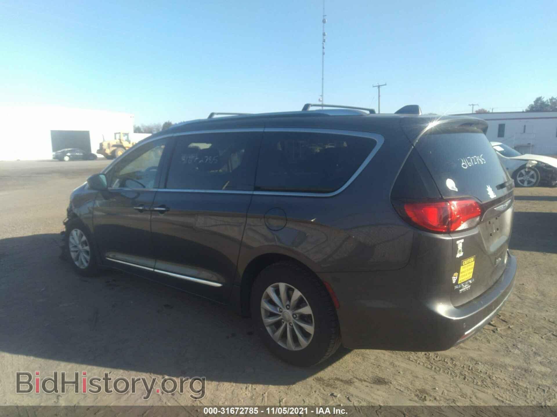 2019 CHRYSLER PACIFICA - VIN: 2C4RC1BG1KR665772 - Photo 3