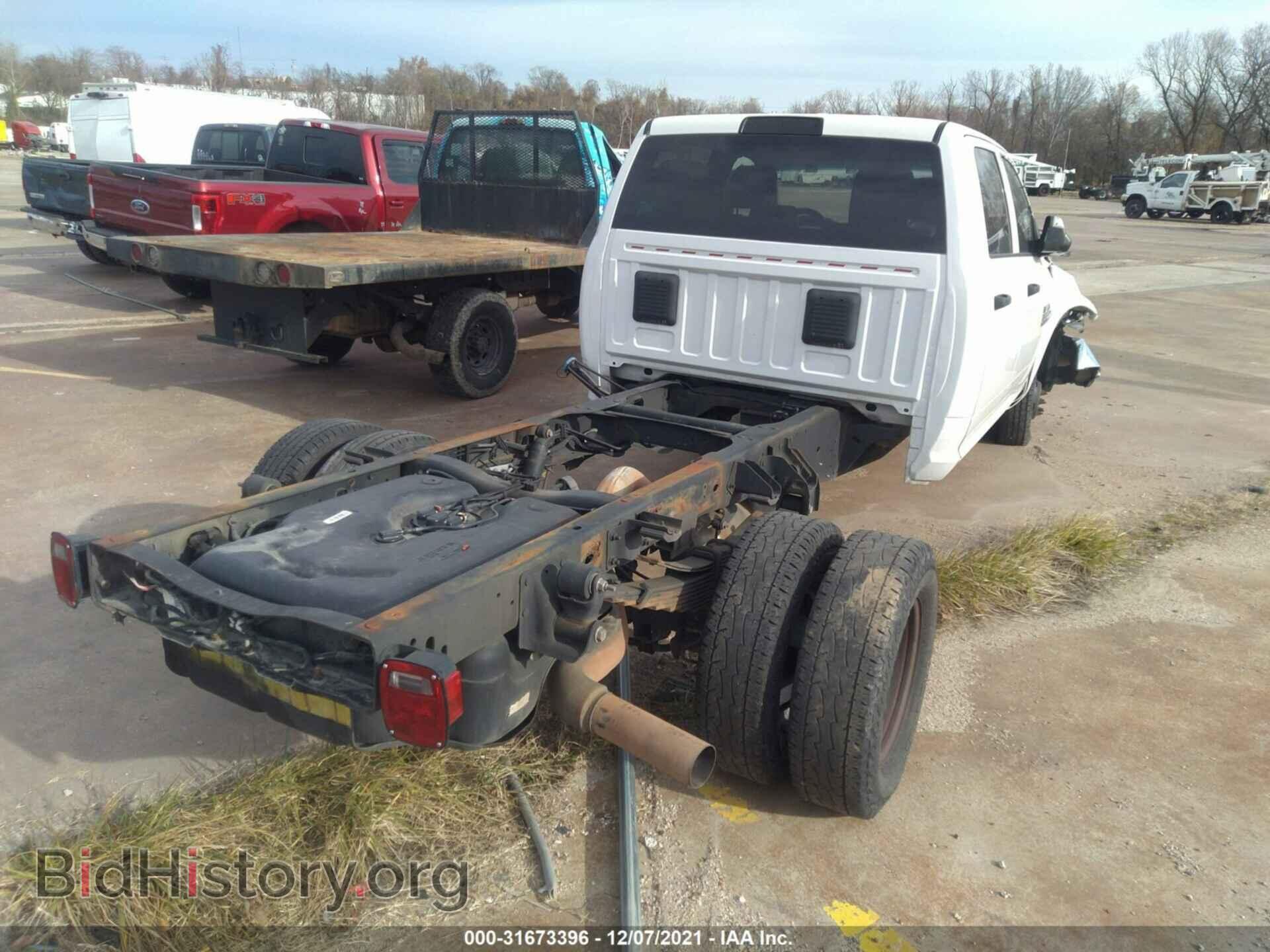 2018 RAM 3500 CHASSIS CAB - VIN: 3C7WRTCL0JG424320 - Фото 4