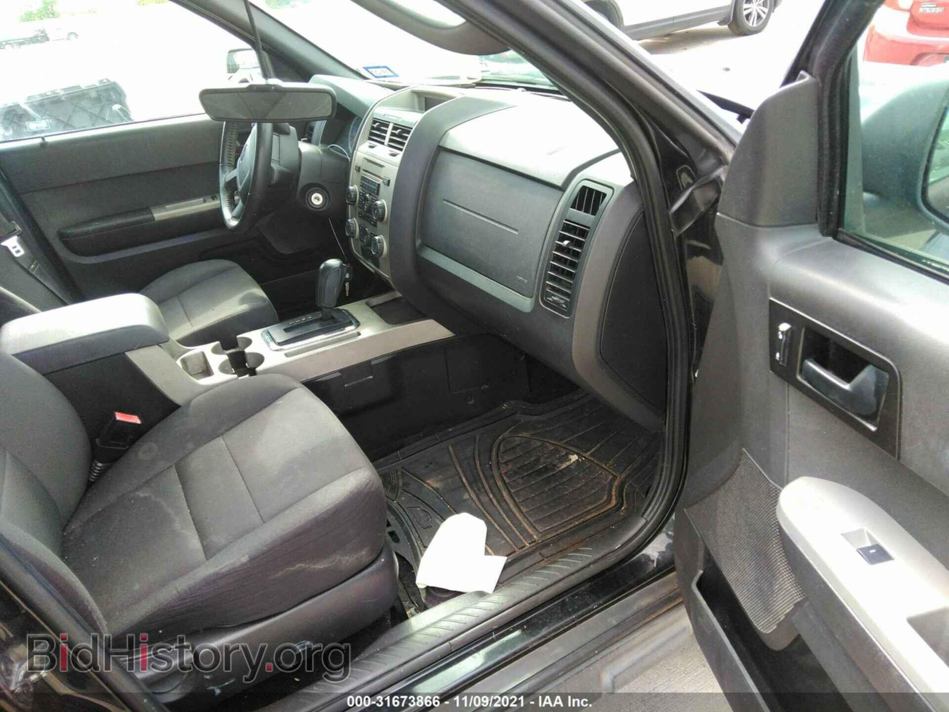 2011 FORD ESCAPE - VIN: 1FMCU0D79BKB23629 - Photo 5