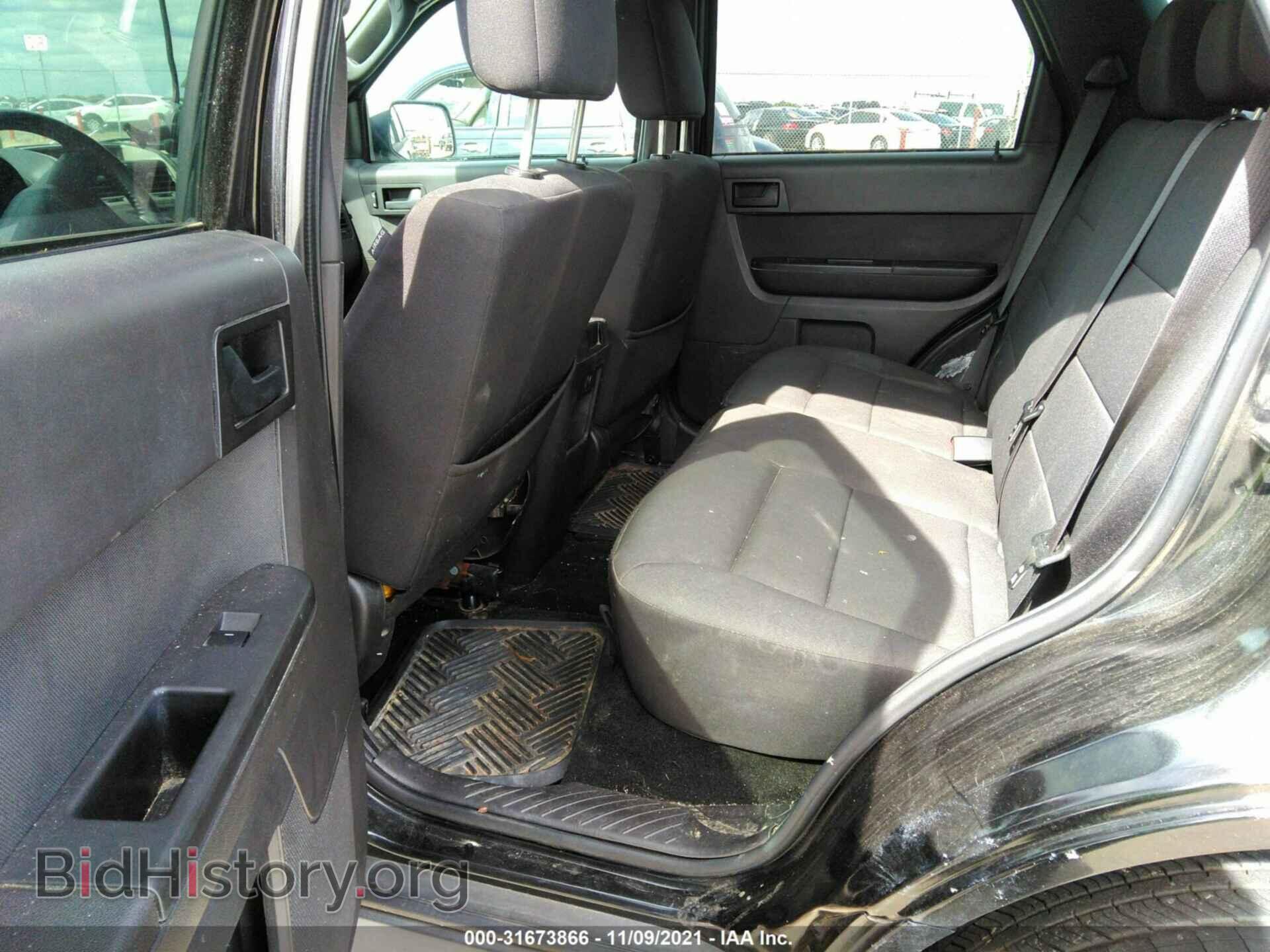 2011 FORD ESCAPE - VIN: 1FMCU0D79BKB23629 - Photo 8
