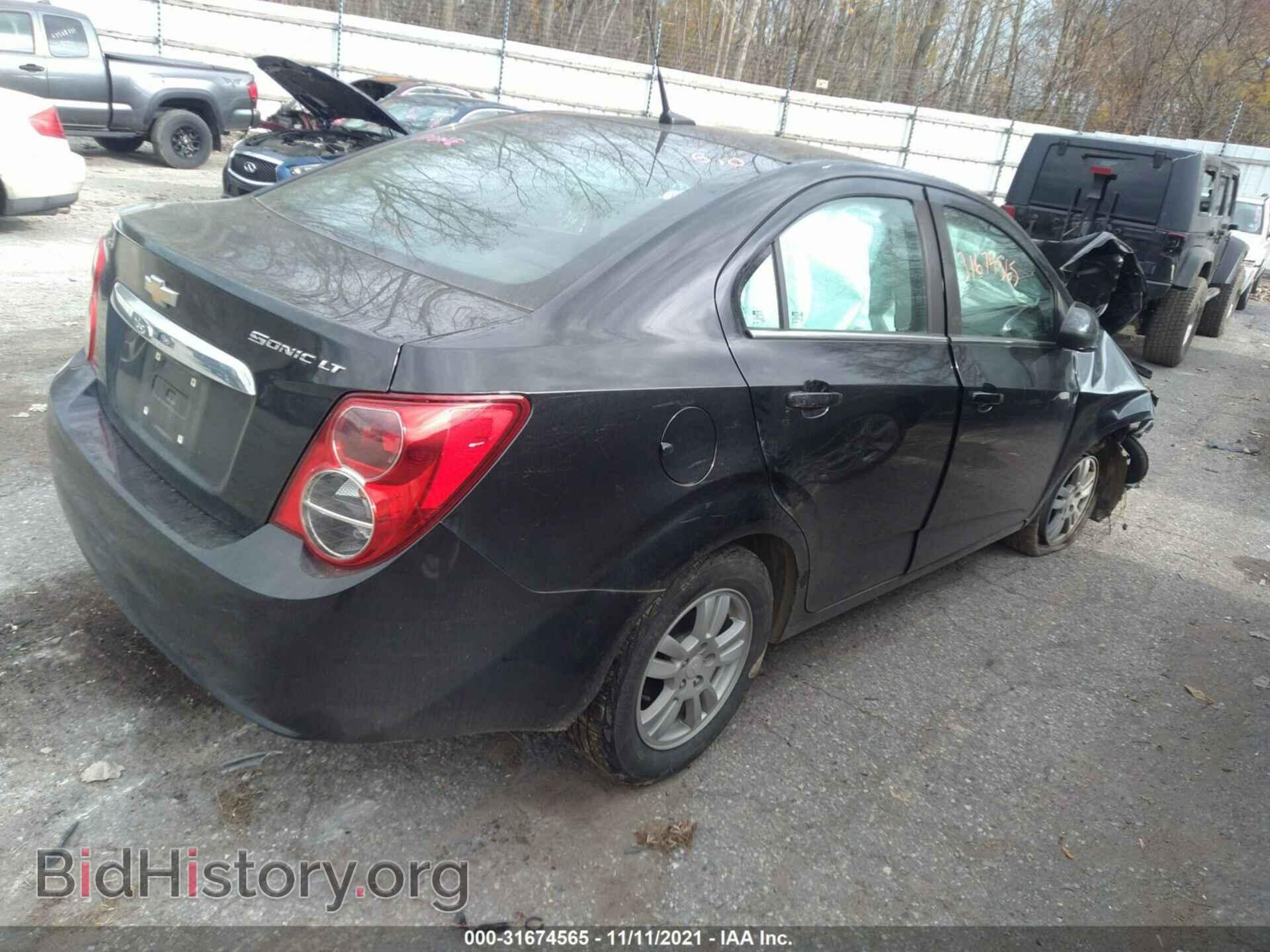 2014 CHEVROLET SONIC - VIN: 1G1JC5SH3E4236811 - Фото 4