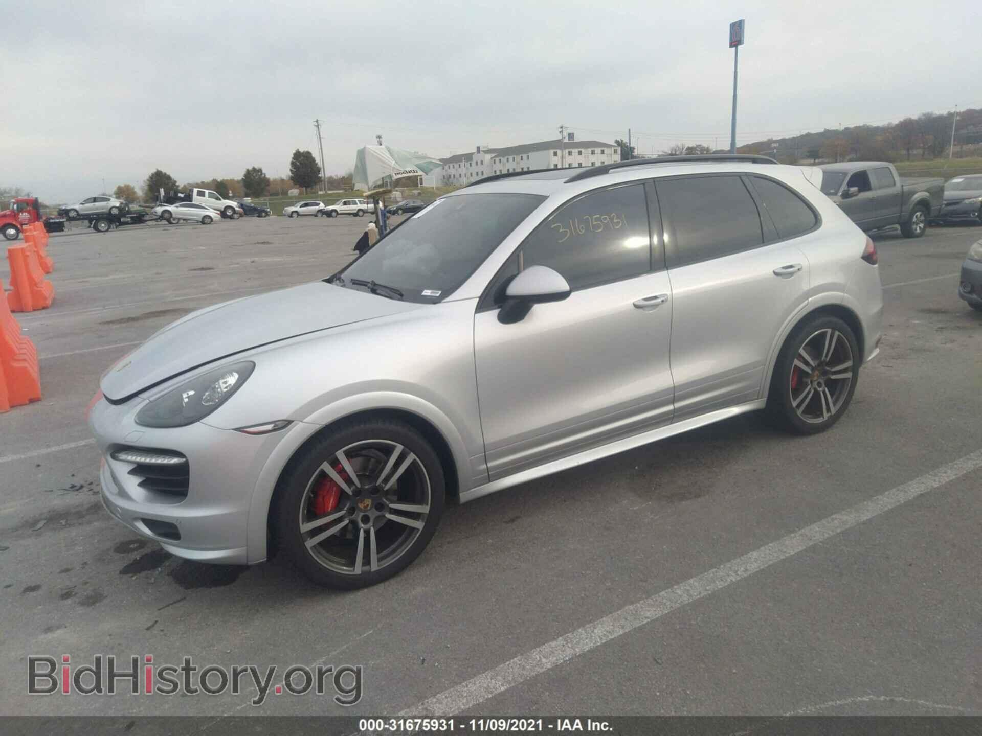 2014 PORSCHE CAYENNE - VIN: WP1AD2A23ELA76109 - Фото 2