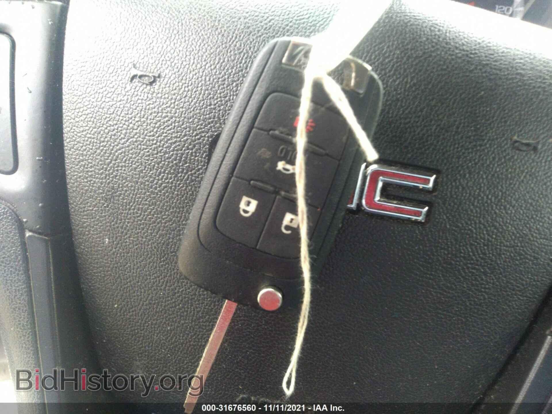 2010 GMC TERRAIN - VIN: 2CTALBEW1A6239333 - Photo 11