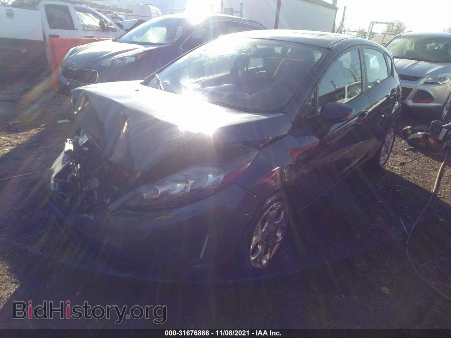 2012 FORD FIESTA - VIN: 3FADP4FJ7CM184509 - Фото 2