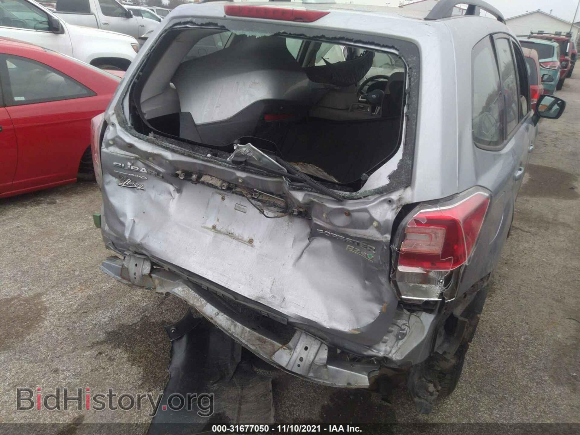 2017 SUBARU FORESTER - VIN: JF2SJABC2HH473304 - Фото 6
