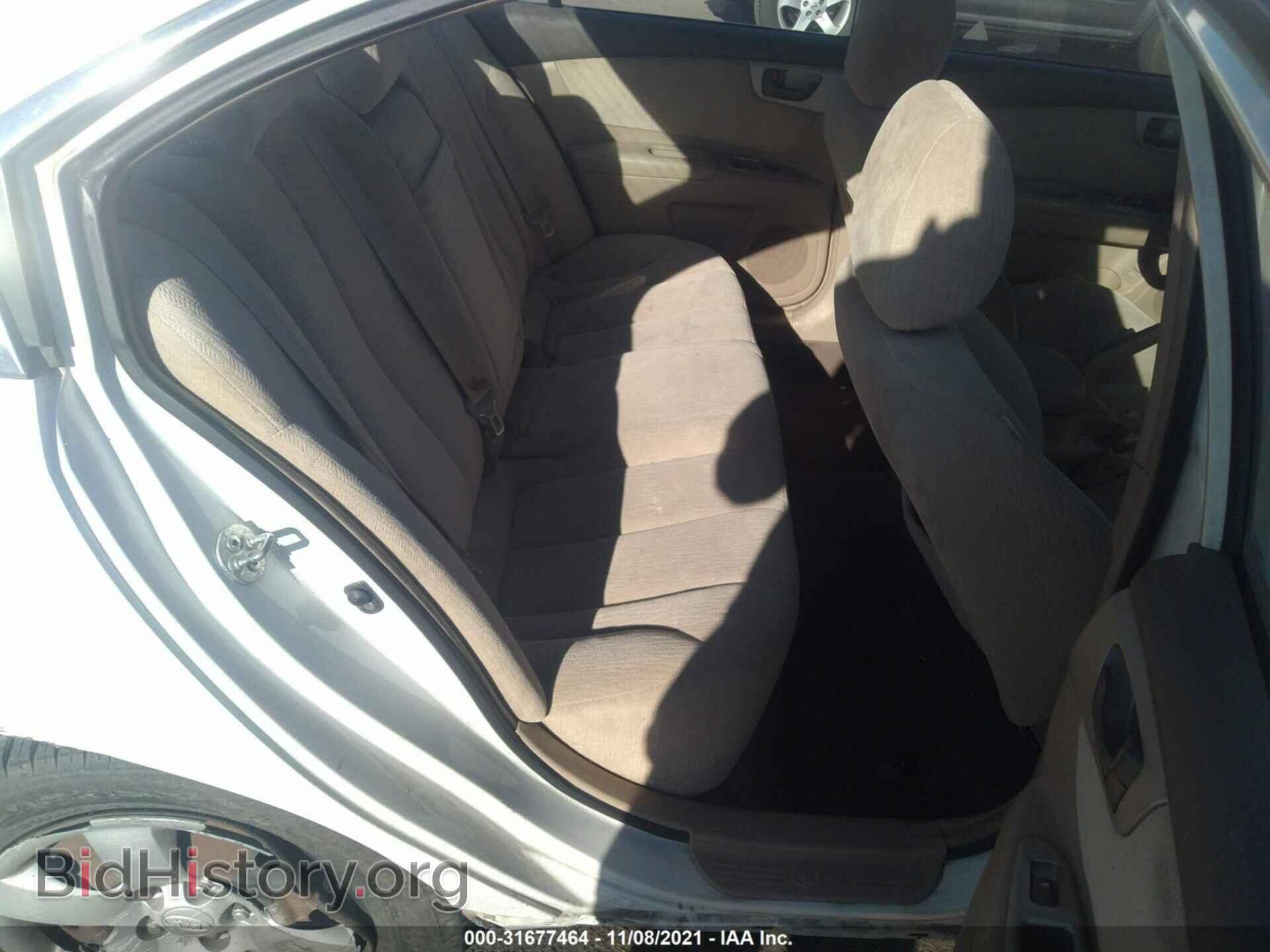 2008 KIA OPTIMA - VIN: KNAGE123885203923 - Фото 8