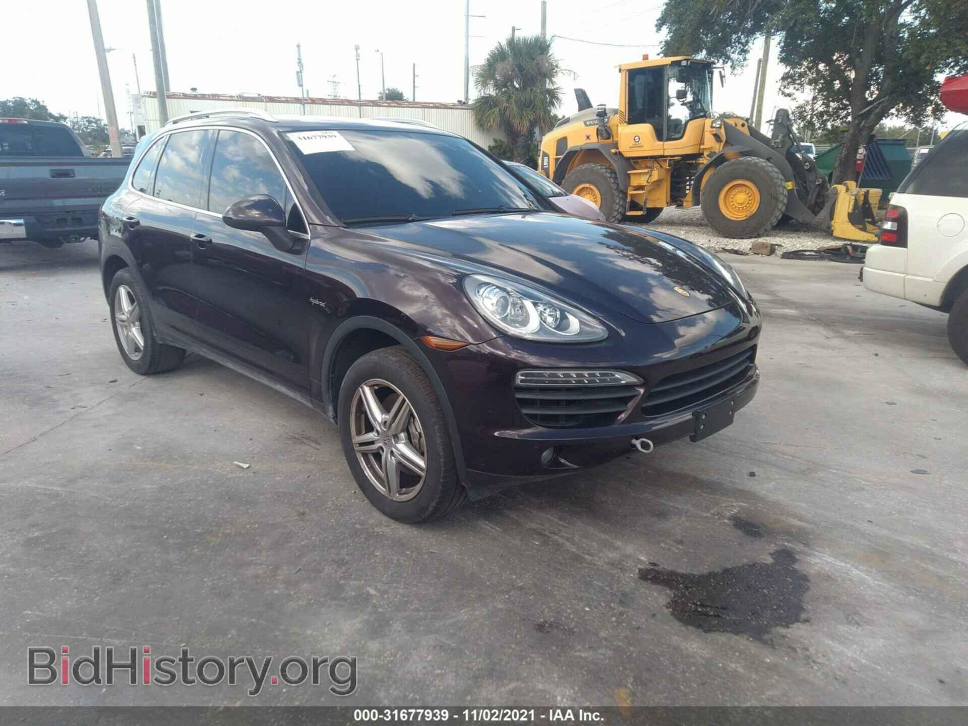 Фотография WP1AE2A2XCLA90616 - PORSCHE CAYENNE 2012