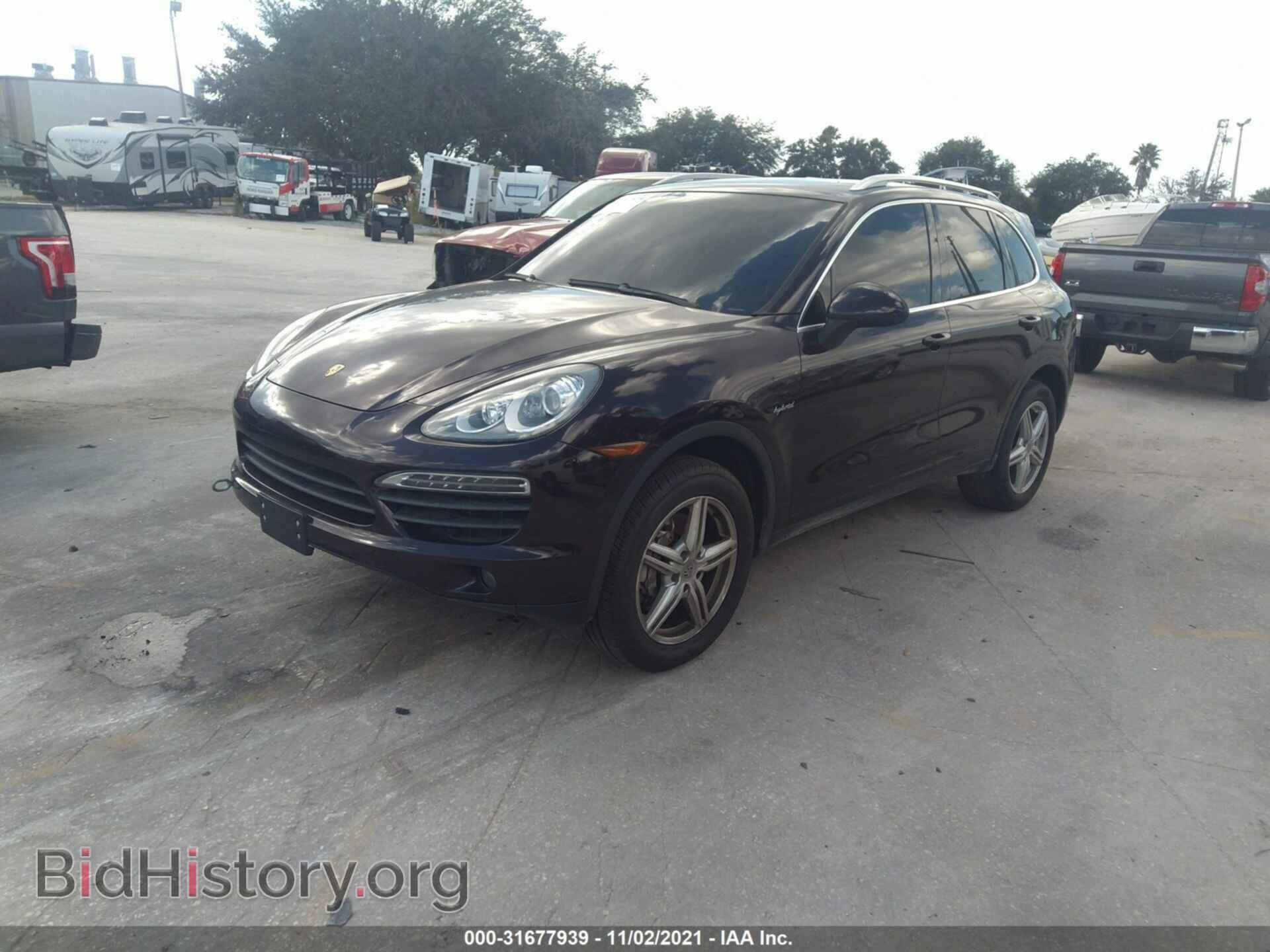 2012 PORSCHE CAYENNE - VIN: WP1AE2A2XCLA90616 - Фото 2