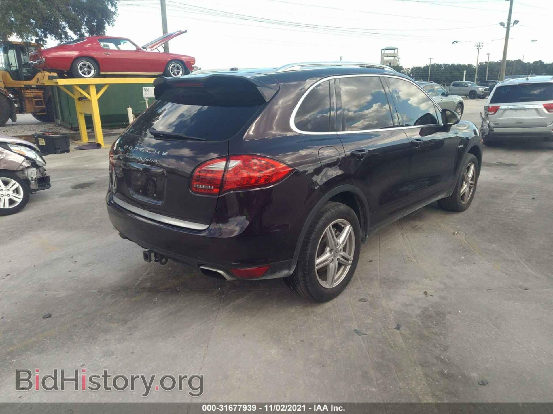 2012 PORSCHE CAYENNE - VIN: WP1AE2A2XCLA90616 - Фото 4