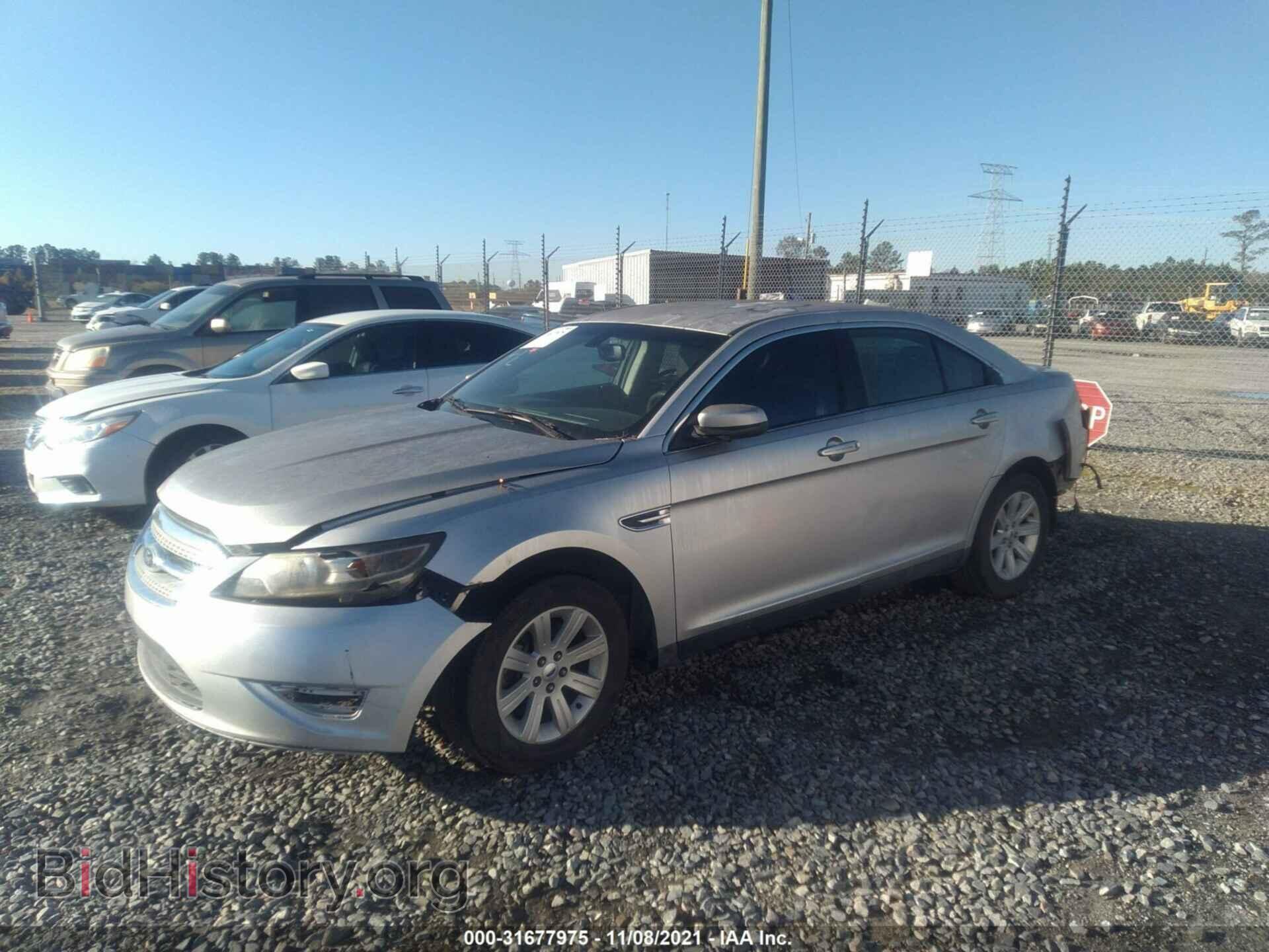 2011 FORD TAURUS - VIN: 1FAHP2DW5BG146306 - Фото 2