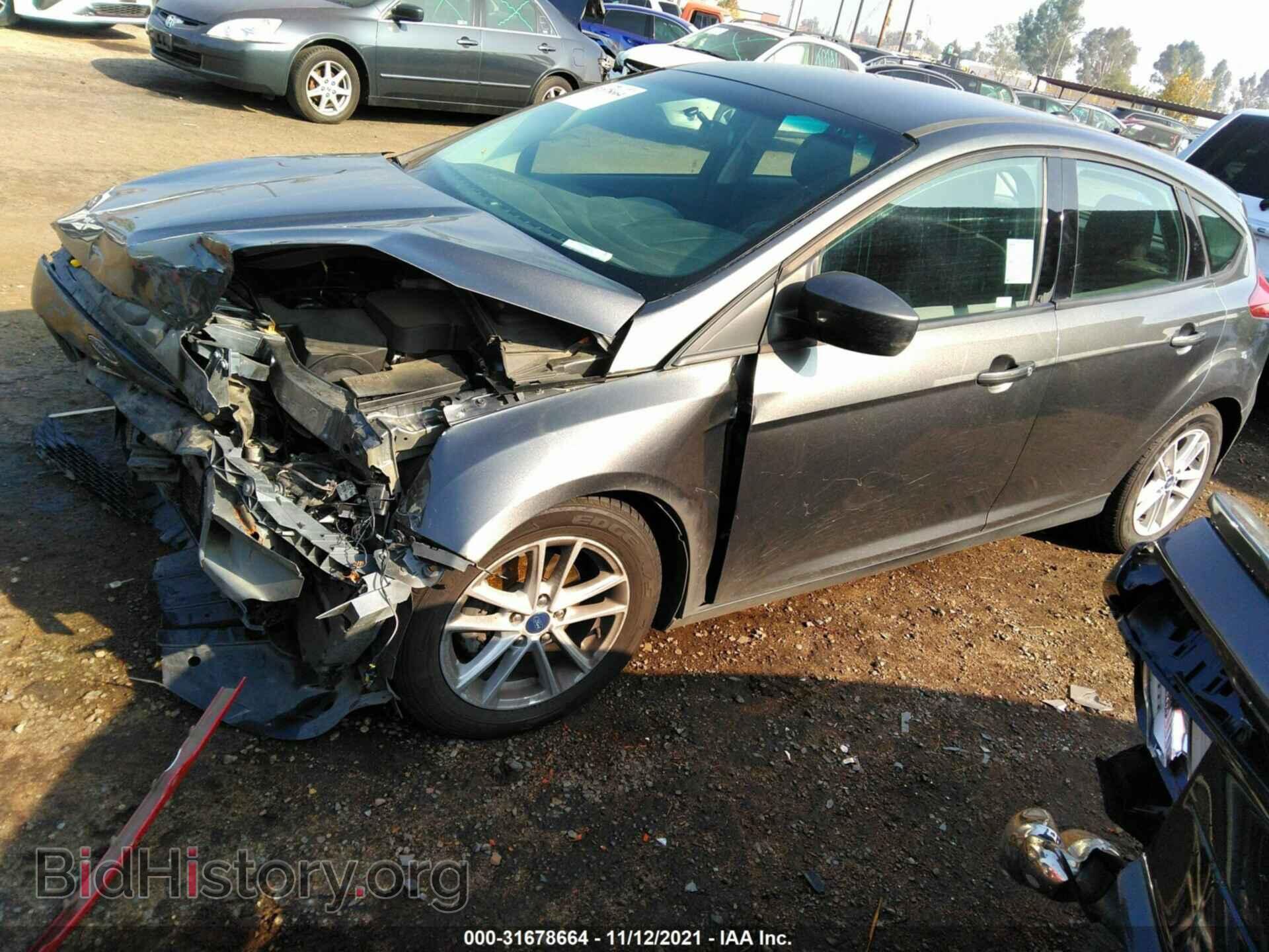 2018 FORD FOCUS - VIN: 1FADP3K25JL304492 - Фото 2