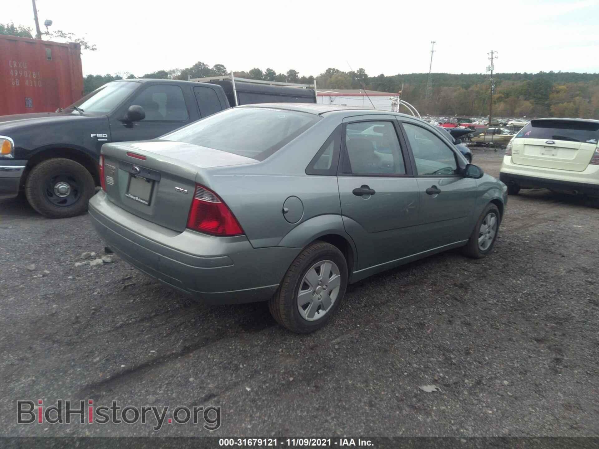 2006 FORD FOCUS - VIN: 1FAHP34NX6W131633 - Фото 4