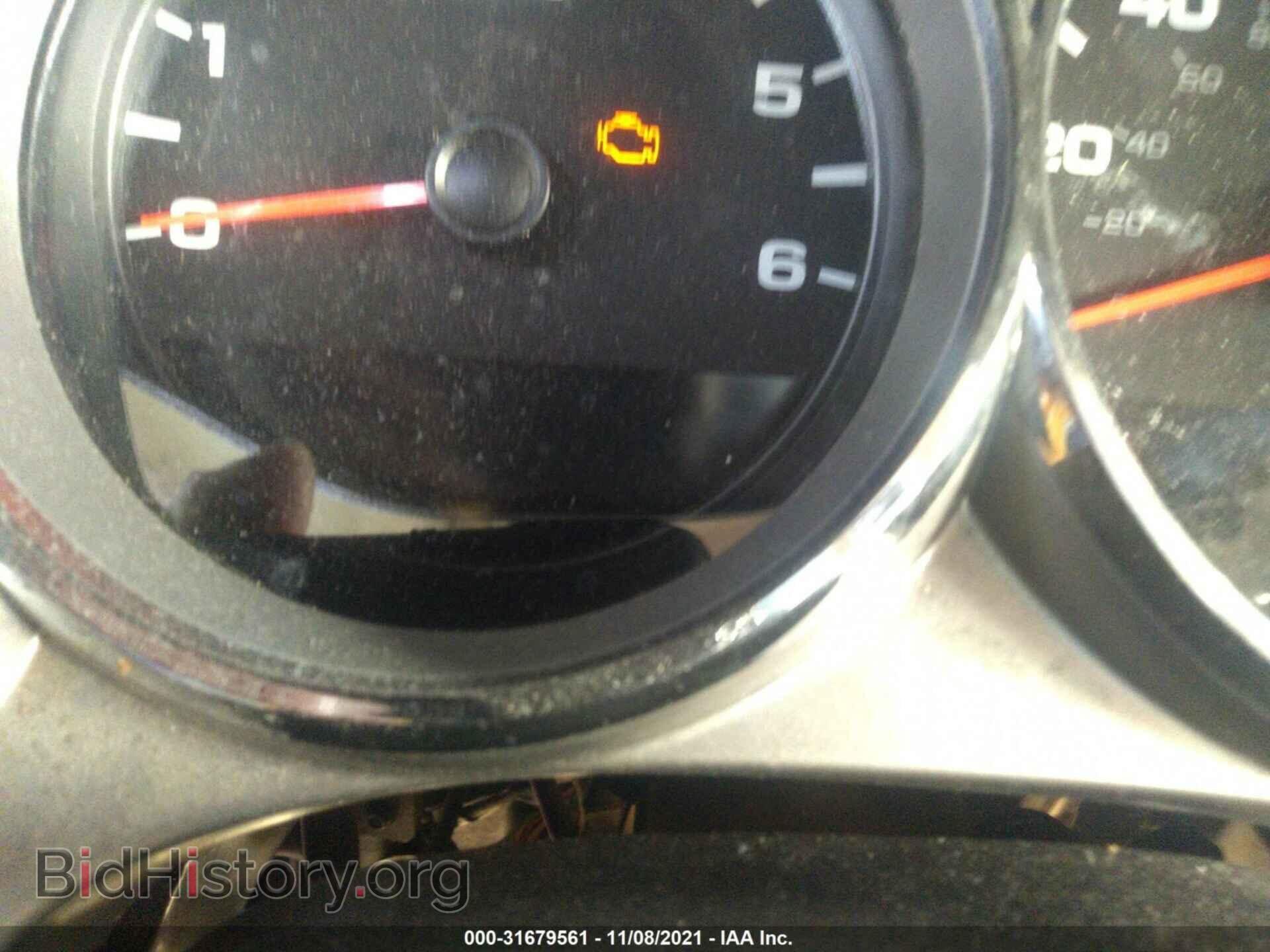 2011 GMC SIERRA 1500 - VIN: 1GTR2VE36BZ231291 - Фото 7
