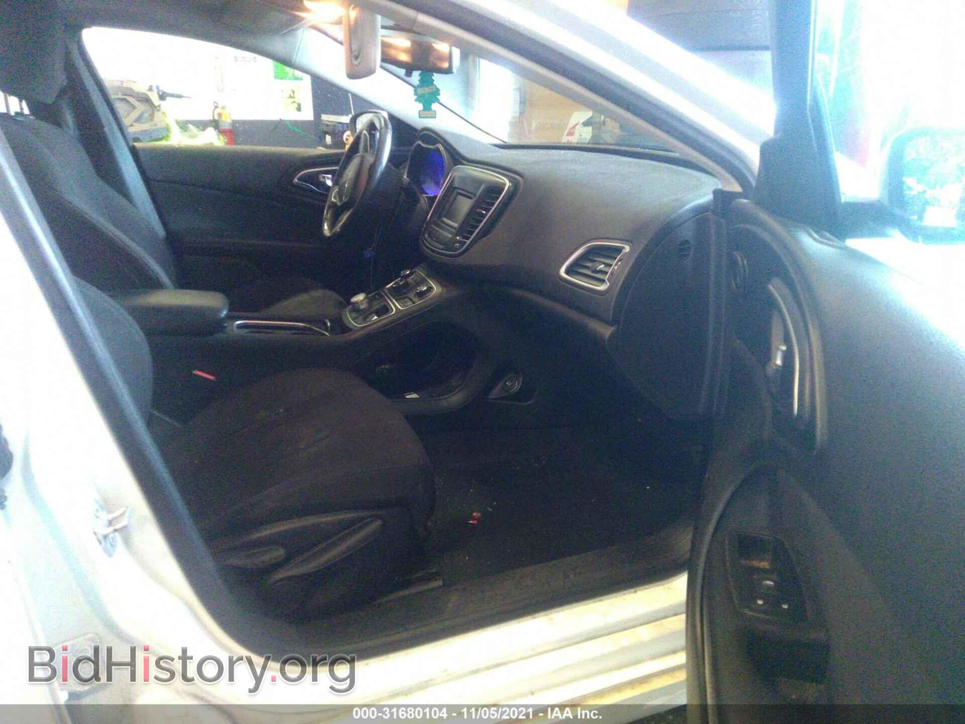 2015 CHRYSLER 200 - VIN: 1C3CCCAB4FN658653 - Photo 5